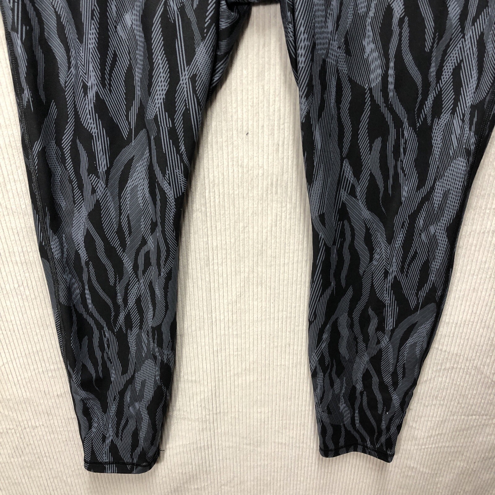 Athletic Works Leggings XXL Gray Black Pattern Workout Exercise