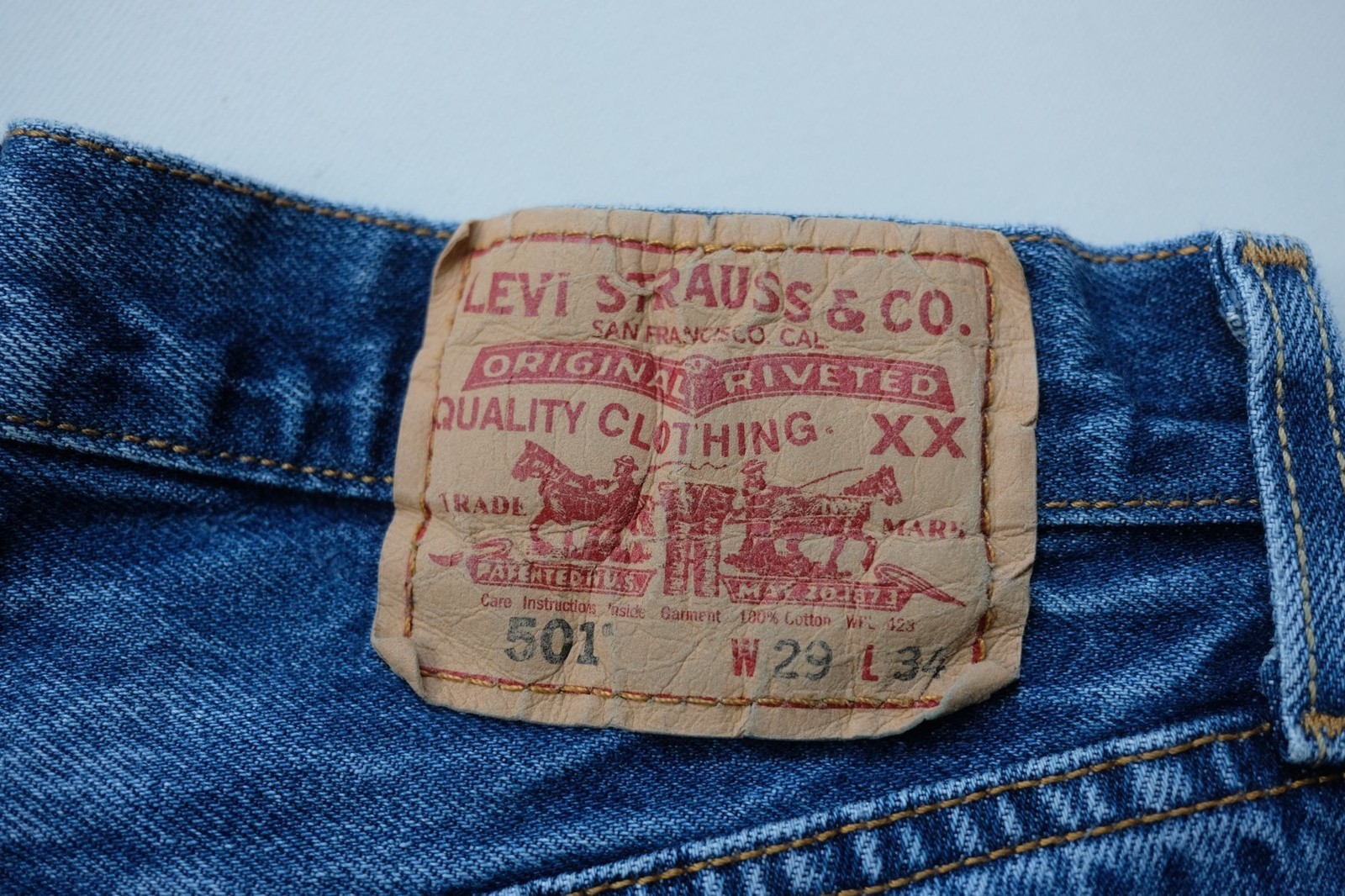 LEVI’S 501 VTG 00s Y2K RETRO BUTTON FLY BLUE JEANS 100% COTTON 2007 SZ 29 X 34