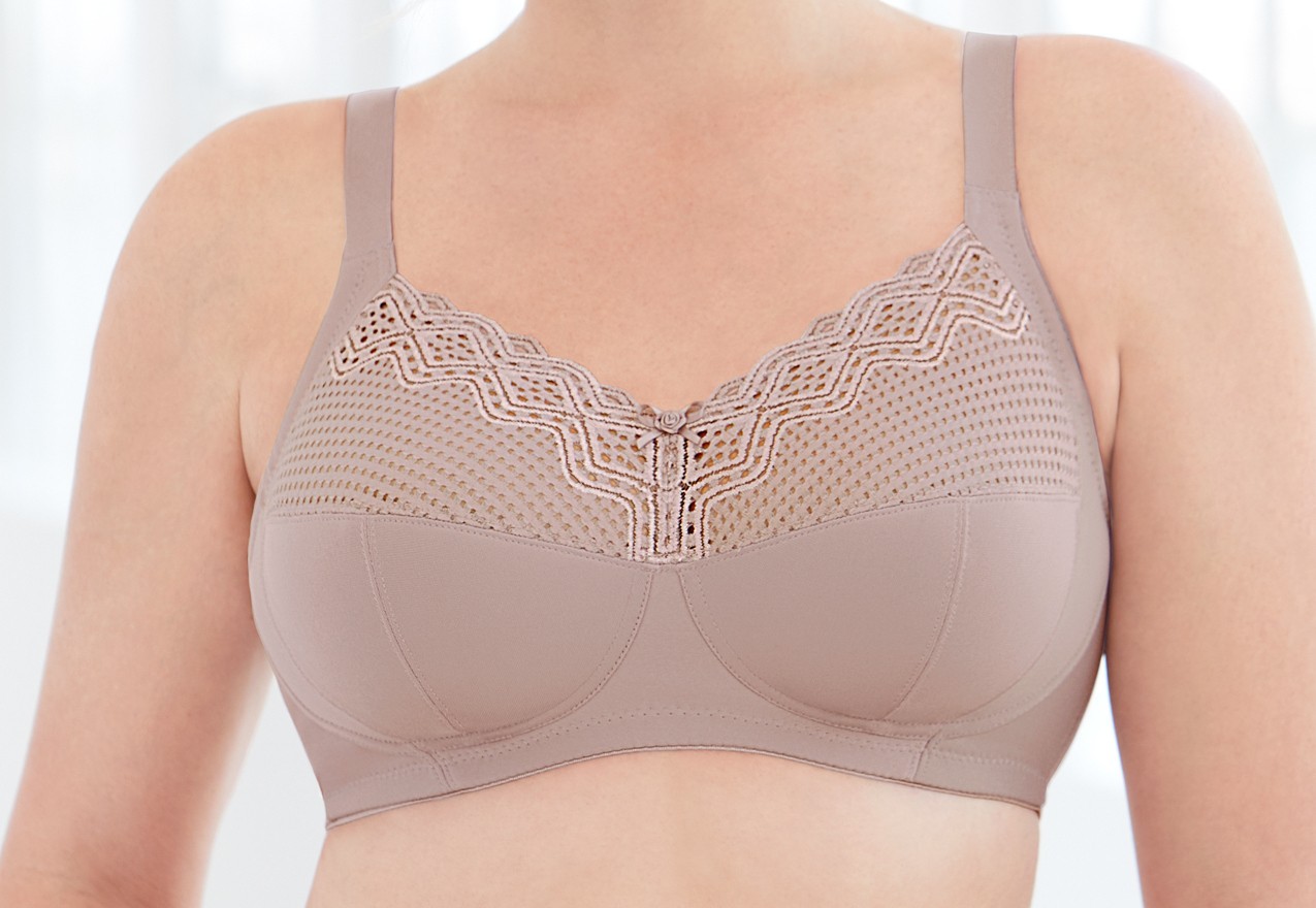 Glamorise ComfortLift Wire‑Free Bra • Full Coverage • Soft Lace • Support • 40F