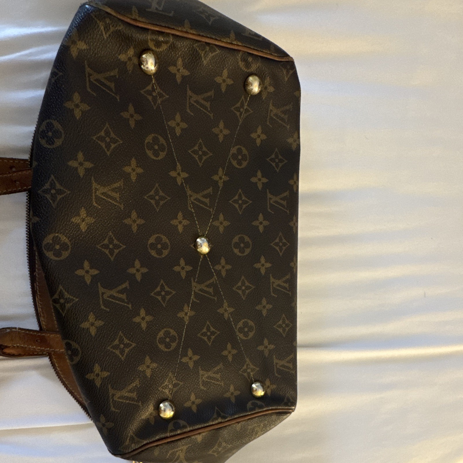 100% Authentic Louis Vuitton Tivoli GM Monogram Vintage Canvas Shoulder Handbag