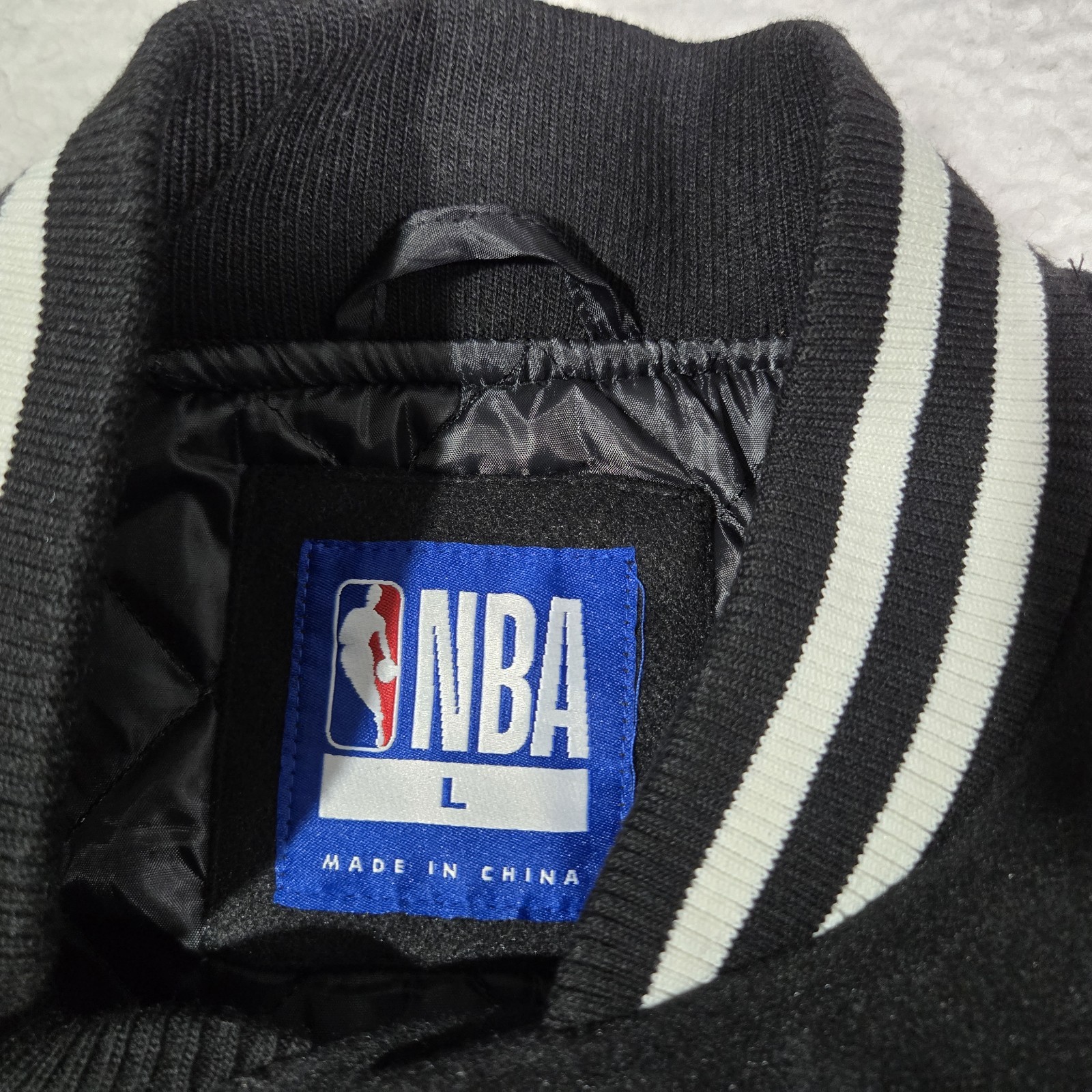 $150 NBA National Basketball Association Mens Large Varsity Bomber Jacket Black