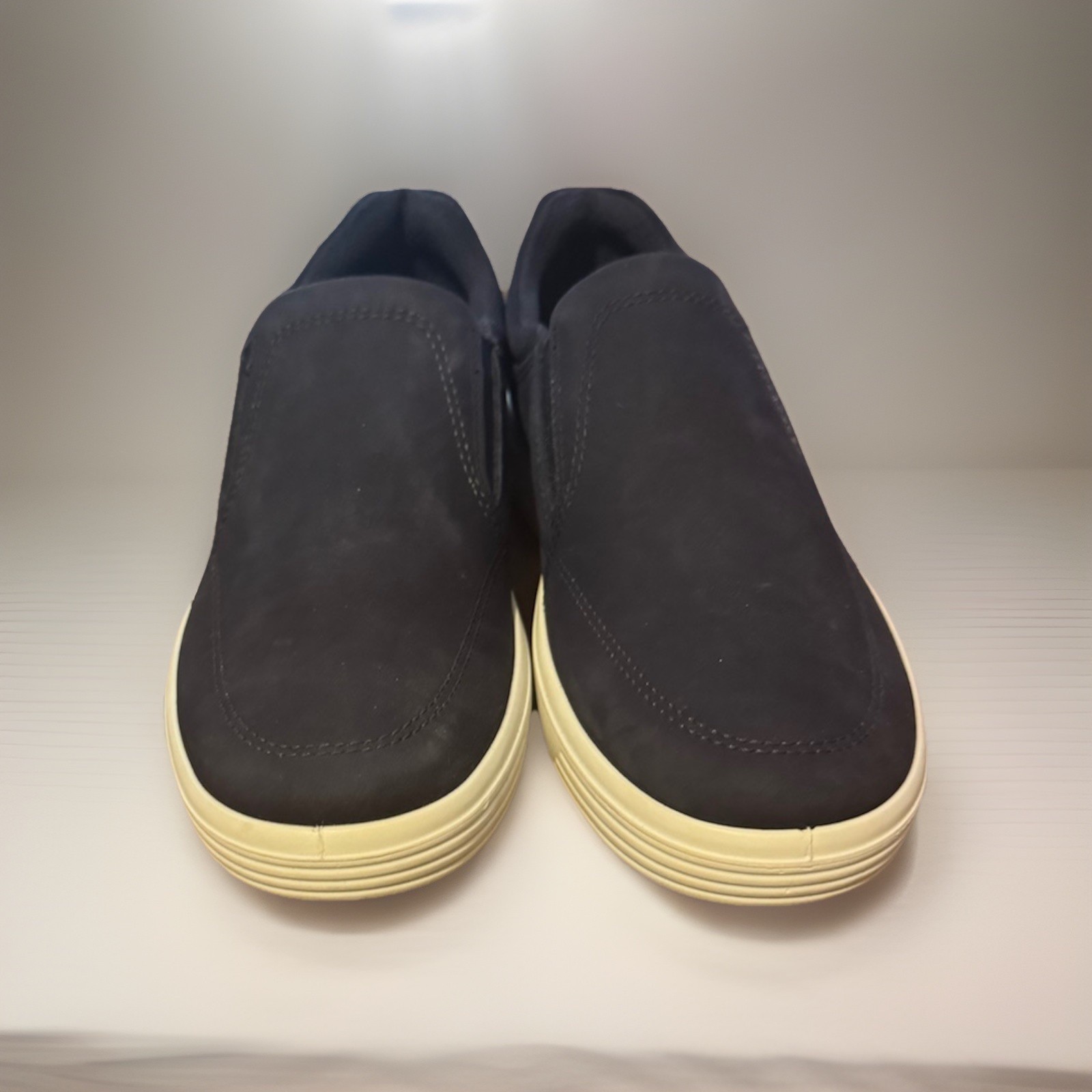 NIB ECCO Classic Sneaker Men’s Size 40 EU (US 6-6.5) Night Sky (Navy Blue)