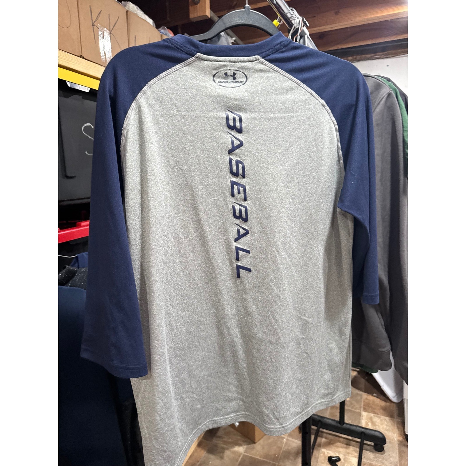 Under Armour Mens Baseball HeatGear 3/4 Sleeve Raglan Shirt Gray Navy Medium