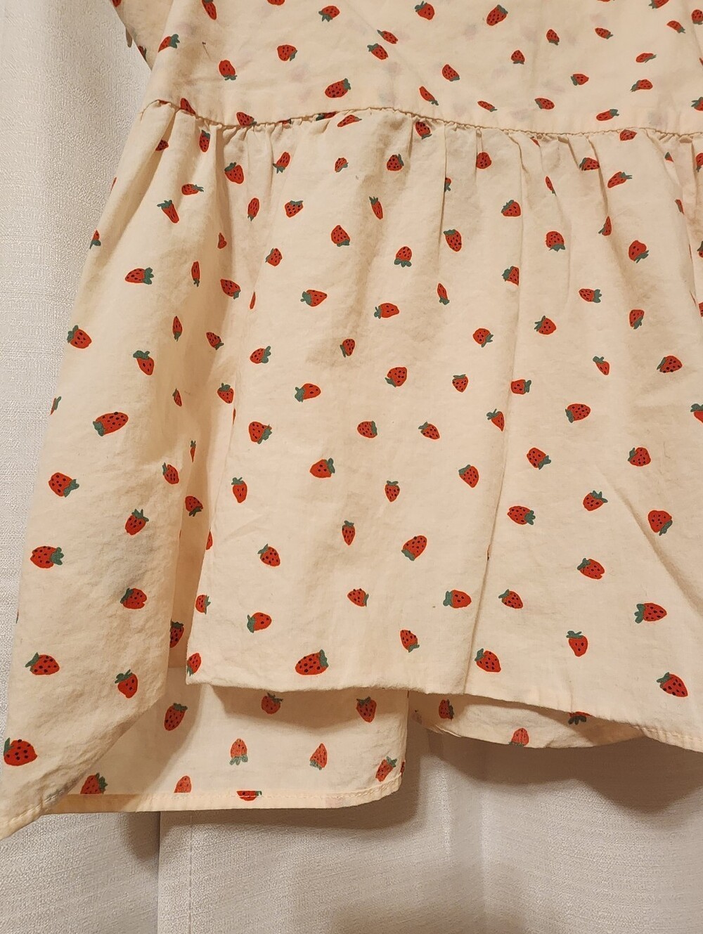 Madewell Strawberry Print Tie Front Cami Tank Top Size 4 Cream Red Cottagecore
