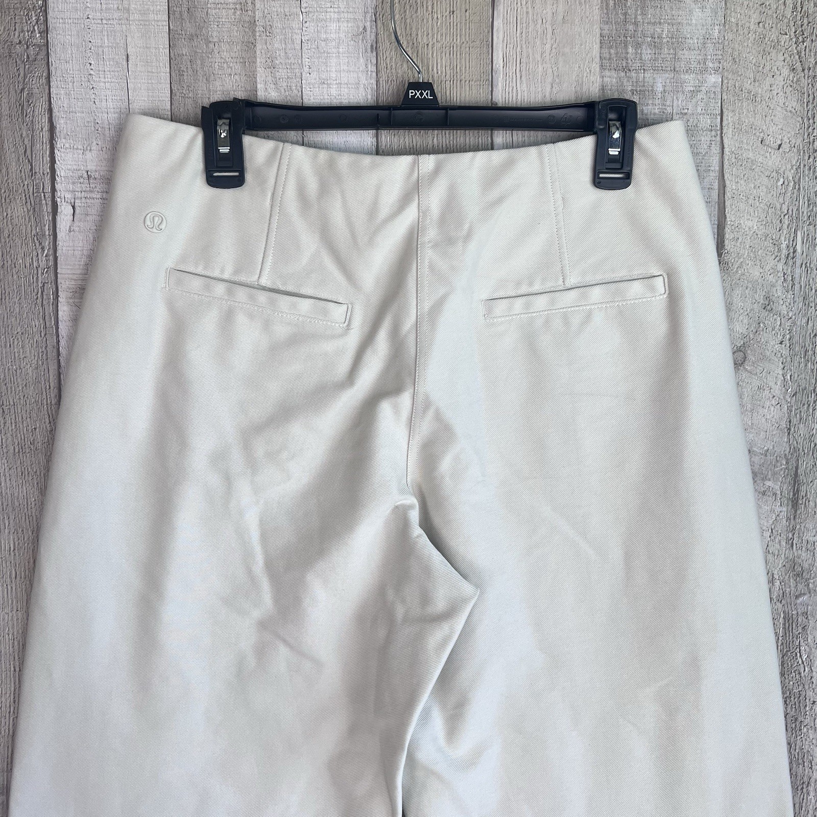 Lululemon Utilitech Relaxed-Fit Mid-Rise Trouser Women Size 10 In Bone Nulu