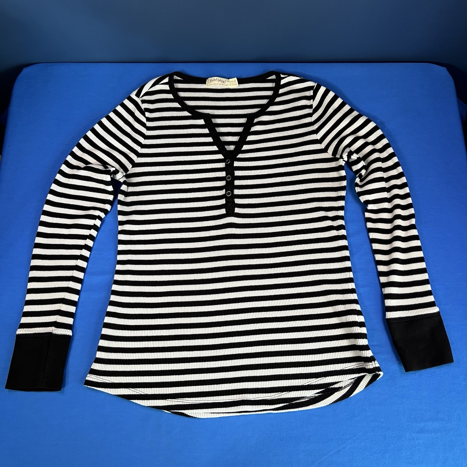 Faded Glory 2 Black and White Striped & Black Long Sleeve Shirts L
