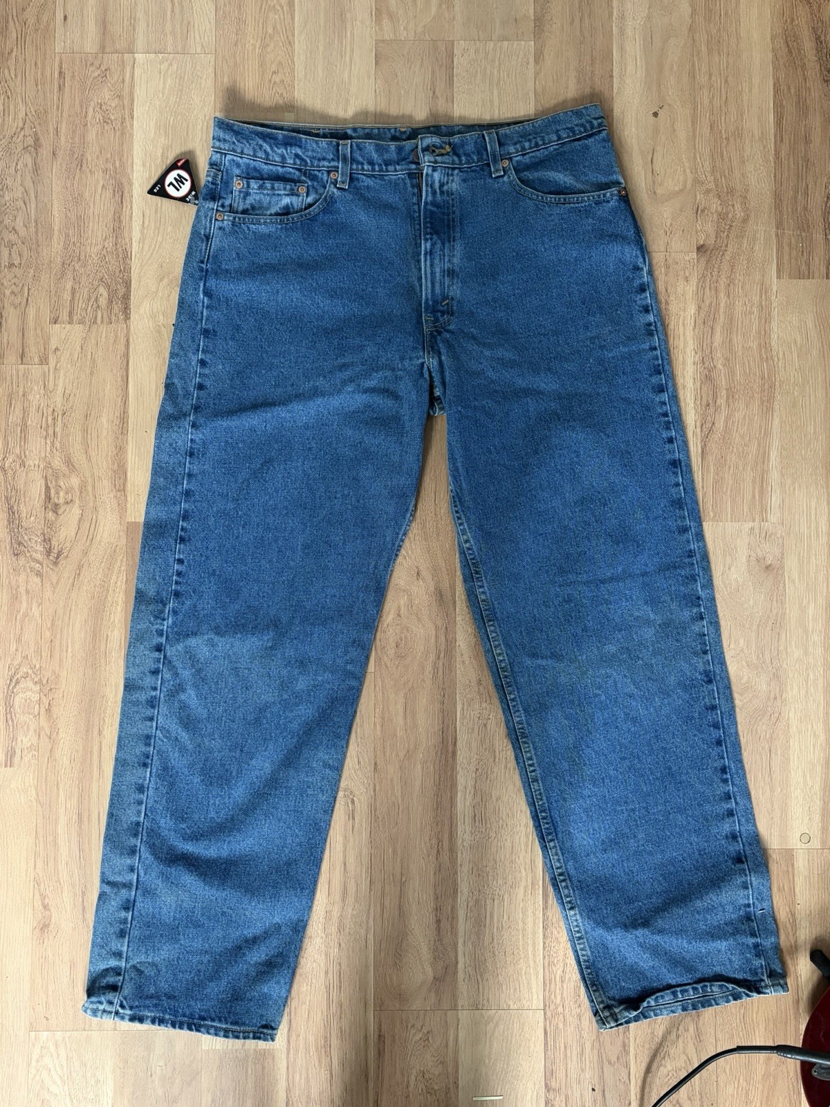 Vintage 1990’s Levi’s 565 Men’s Loose Fit Wide-Leg Cotton Denim Jeans DEADSTOCK
