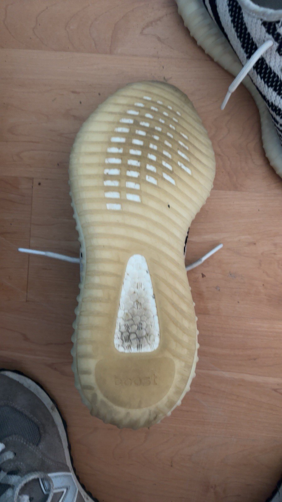 adidas Yeezy Boost 350 V2 Zebra Black White Size 9