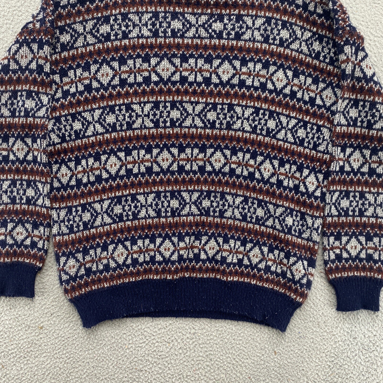 Vintage Robert Bruce Men’s Nordic Acrylic Blend Pullover Sweater in Size XL