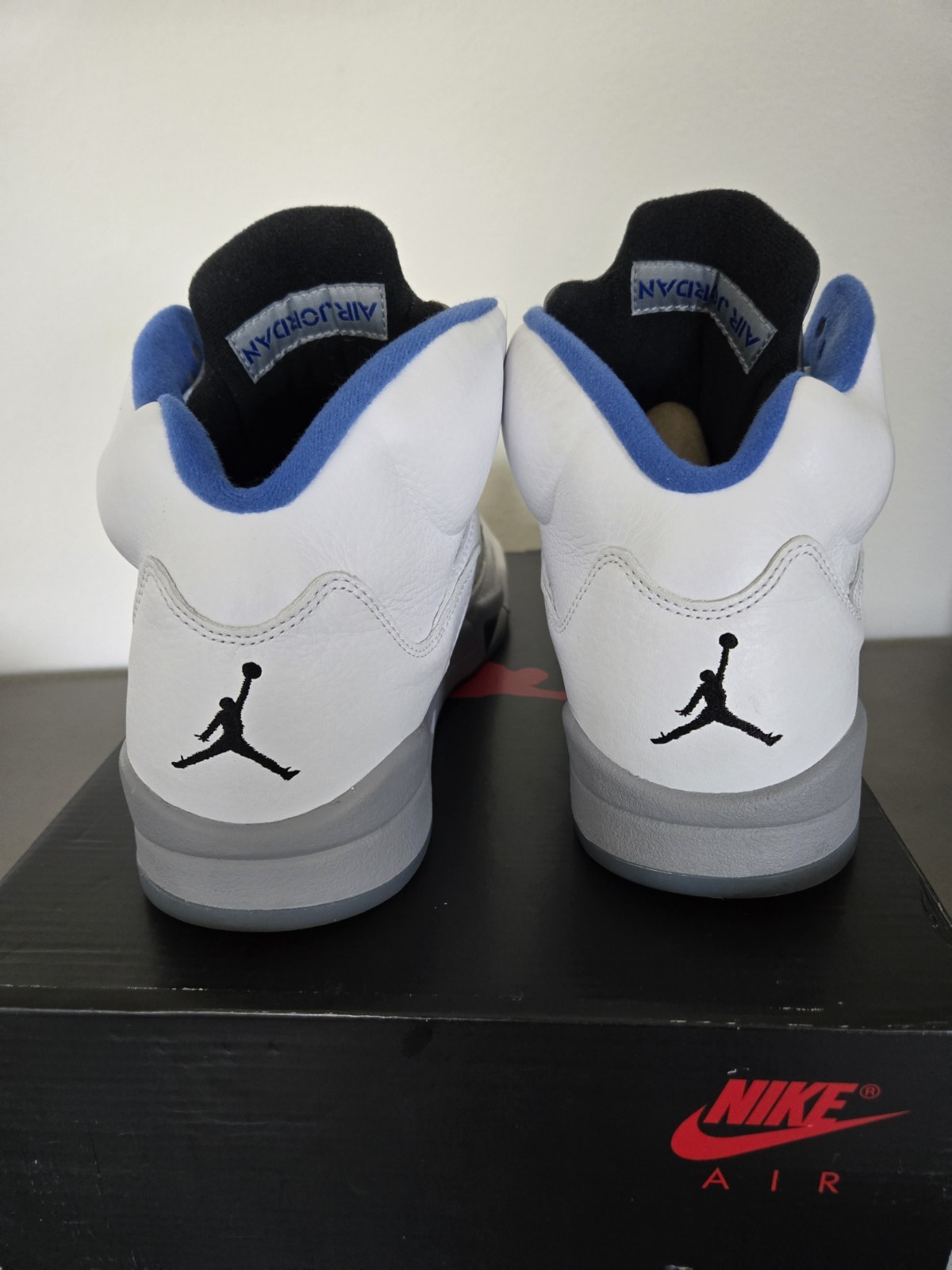 Jordan 5 Stealth Hyper Royal