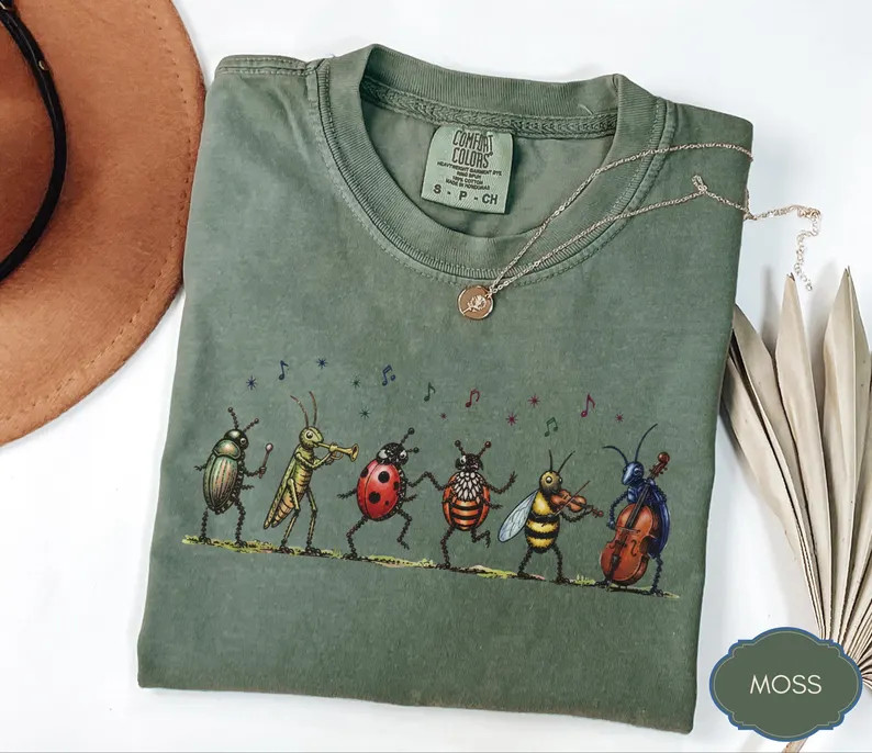 Vintage Insect Music Nature Retro Comfort Tee