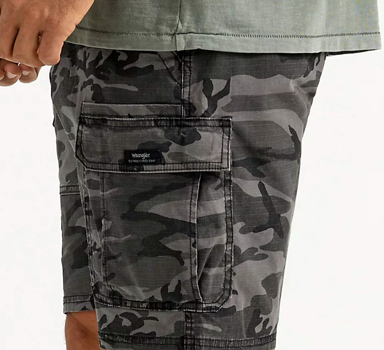 Mens Wrangler Cargo Shorts with Stretch Camo Relaxed Fit Tech Pocket CHOOSE SIZE