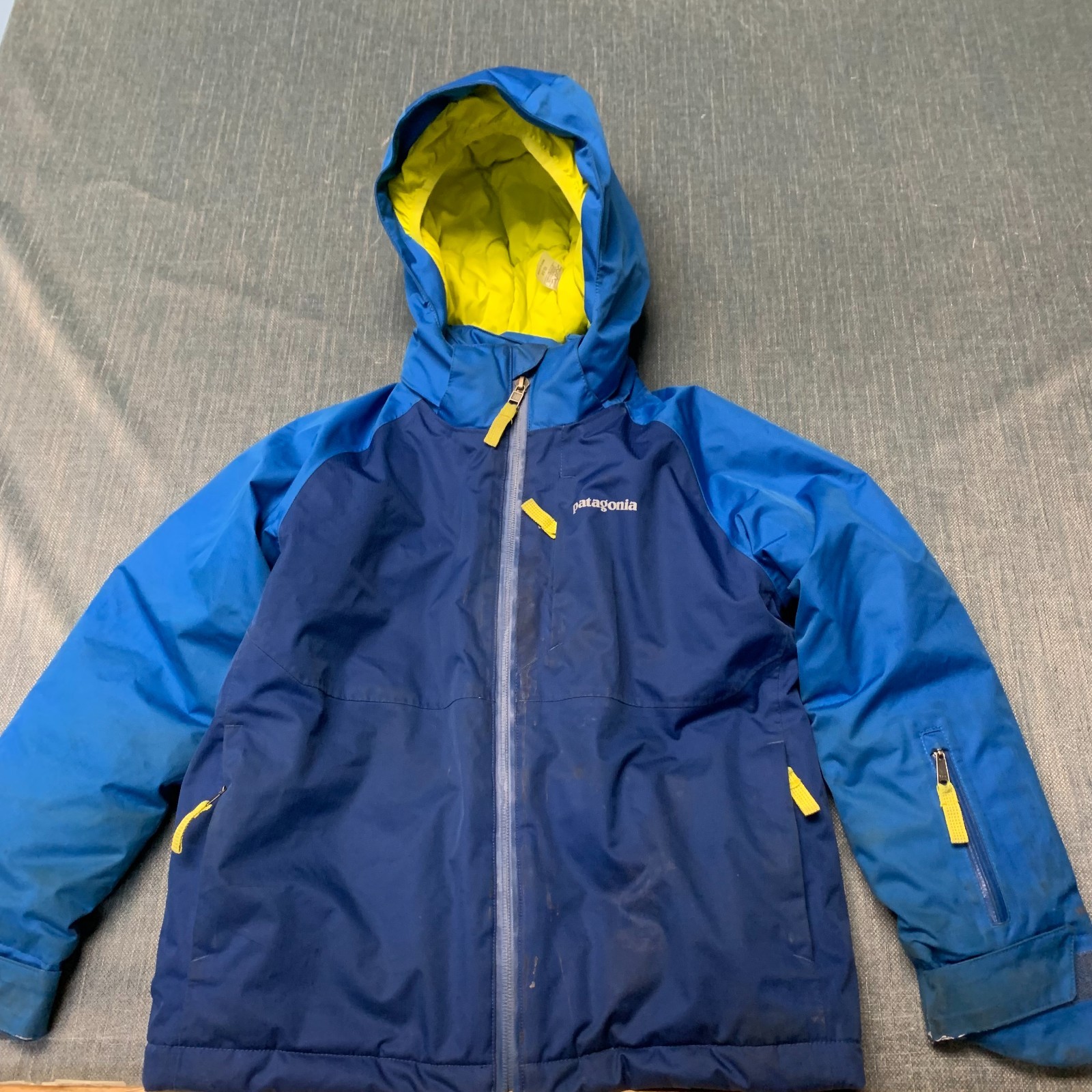 Patagonia Youth Ski Jacket Size XS 5-6 Blue Hooded Winter Insulated Full Zip