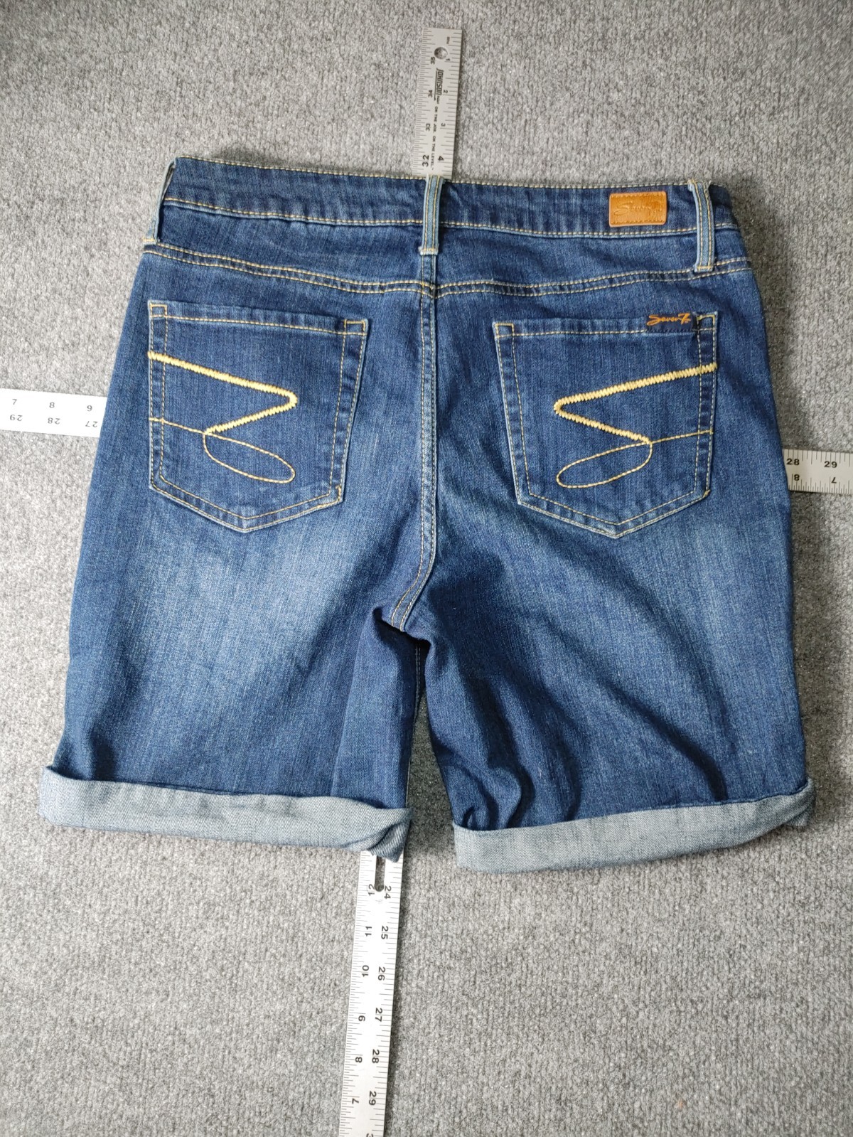 Seven 7 Sunset 9″ Bermuda Shorts Capri Rolled Cuff White Size 8