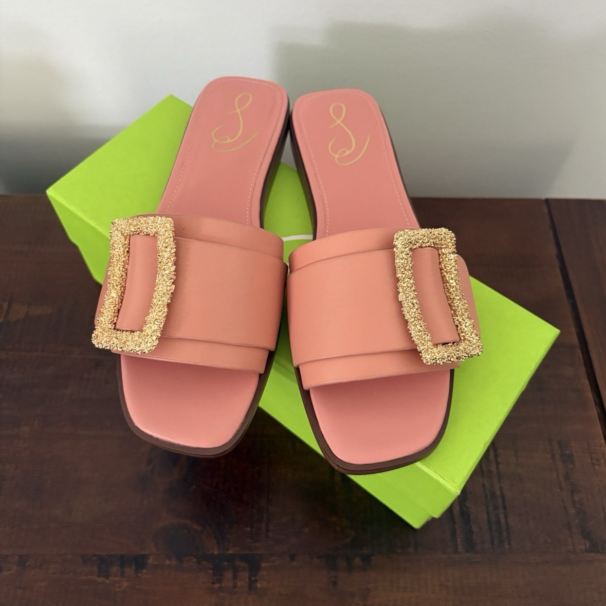 Women’s Pink Leather Slide Sandals Buckle Slip-On Comfort Straps Size 6 M