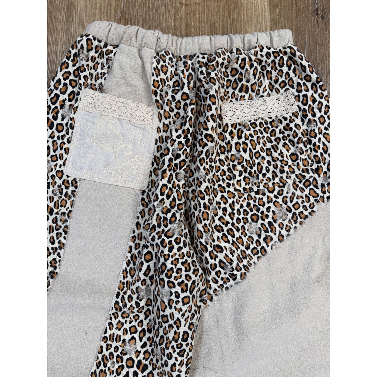 POL Patchwork Harem Pants Womens Medium Leopard Lace Distressed Boho Joggers