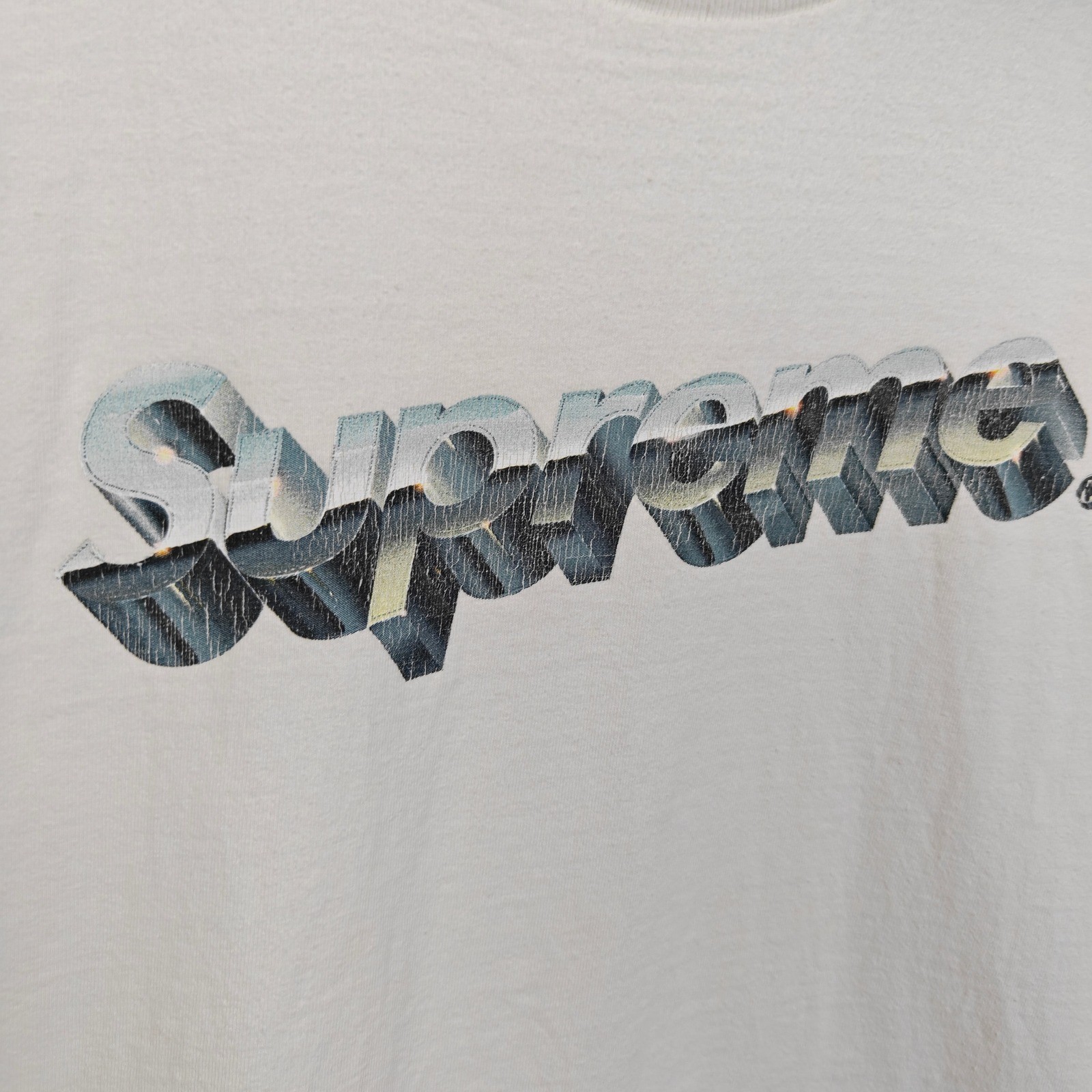Supreme Mens Tee XL White Chrome Logo Graphic Short Sleeve Tee Streetwear Hype