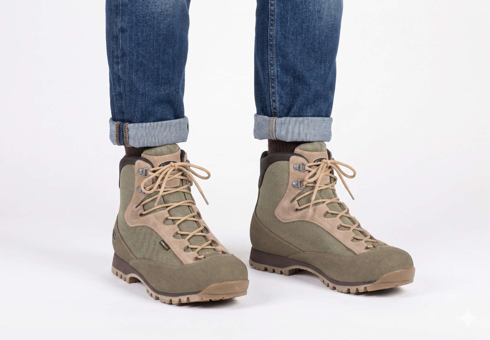 AKU Pilgrim DS Tactical Boots – Military Combat & Hiking Boots – Vibram Sole