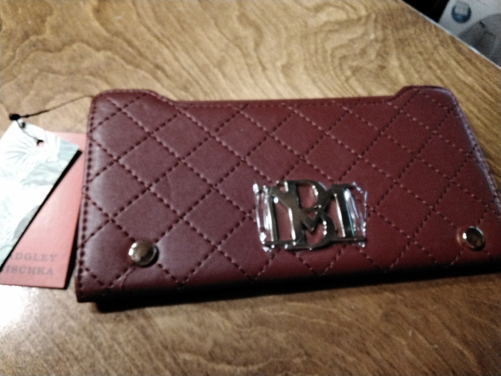 Badgley Mischka Logo Quilted Button Open Long Card Wallet Card Slots…