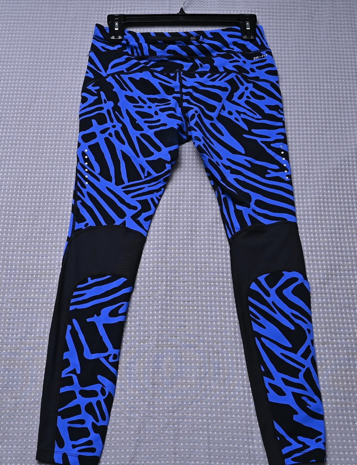 Nike® Size XL Splash Patterned Print Blue Leggings Body: 77% Nylon & 23% Spandex