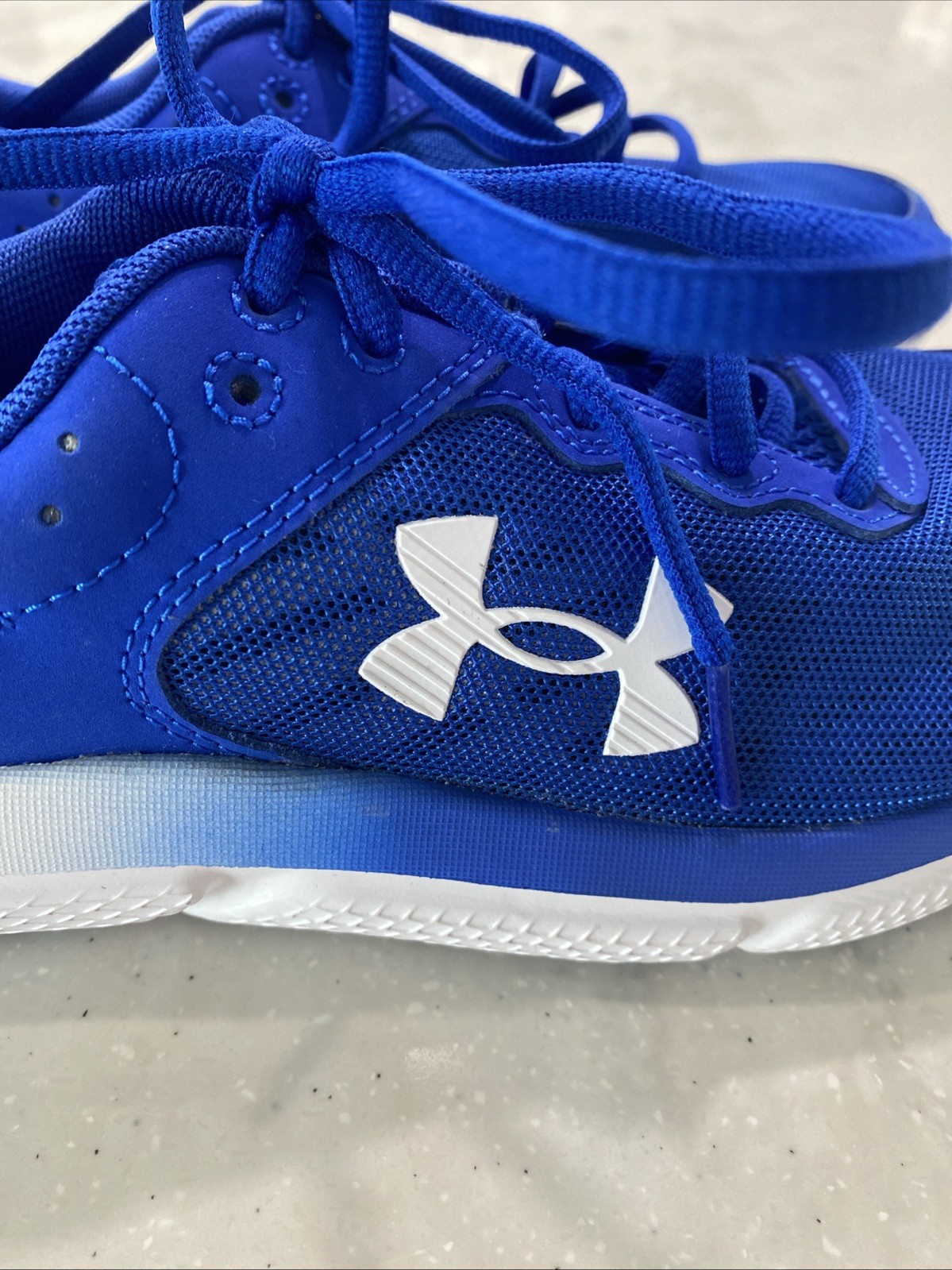 Under Armour UA Running Athletic TENNIS SHOES sneakers Blue Sz 6Y EU 38.5 YOUTH