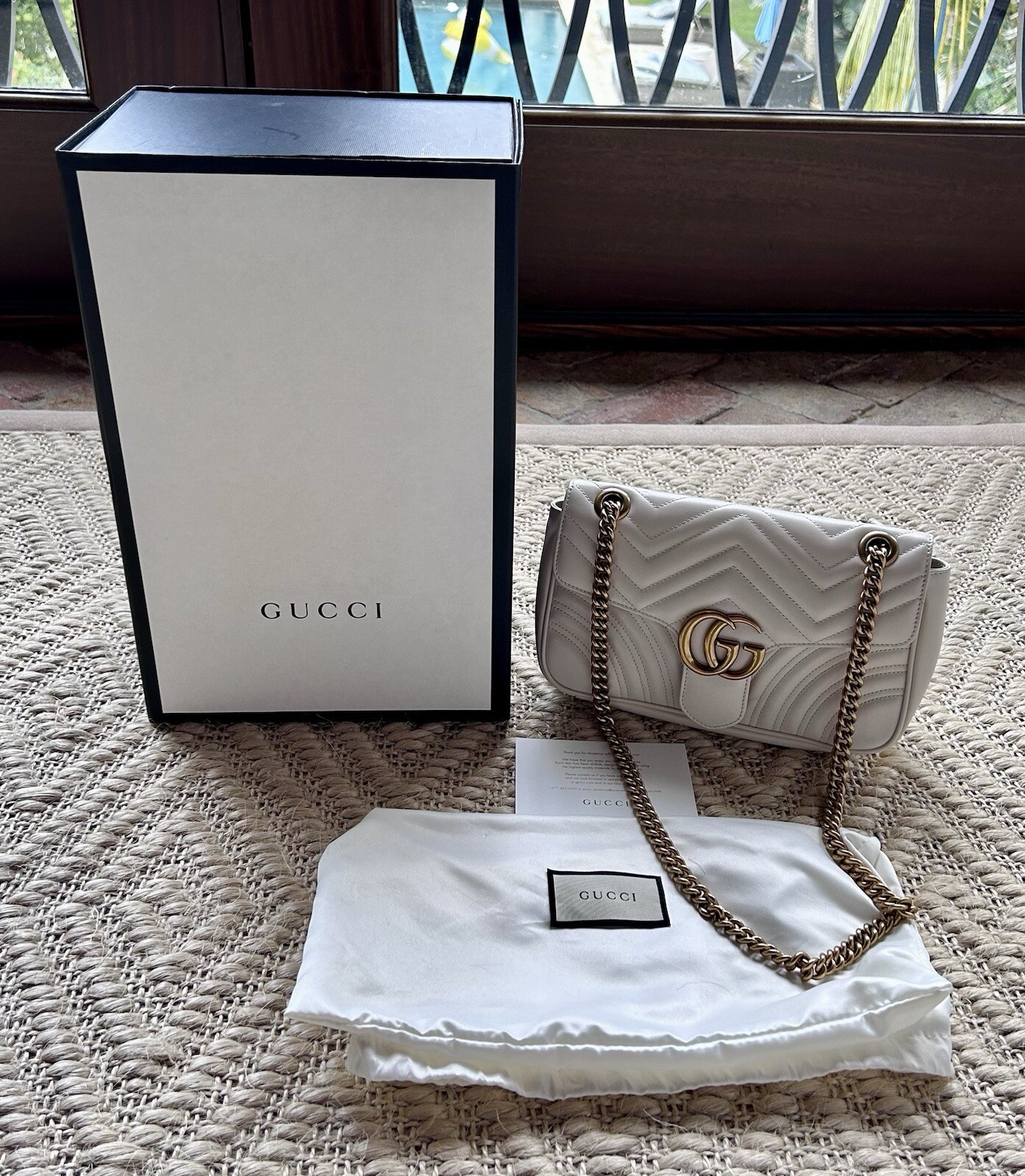 Authentic Gucci GG Marmont Small Shoulder Bag White Matelassé Leather worn twice