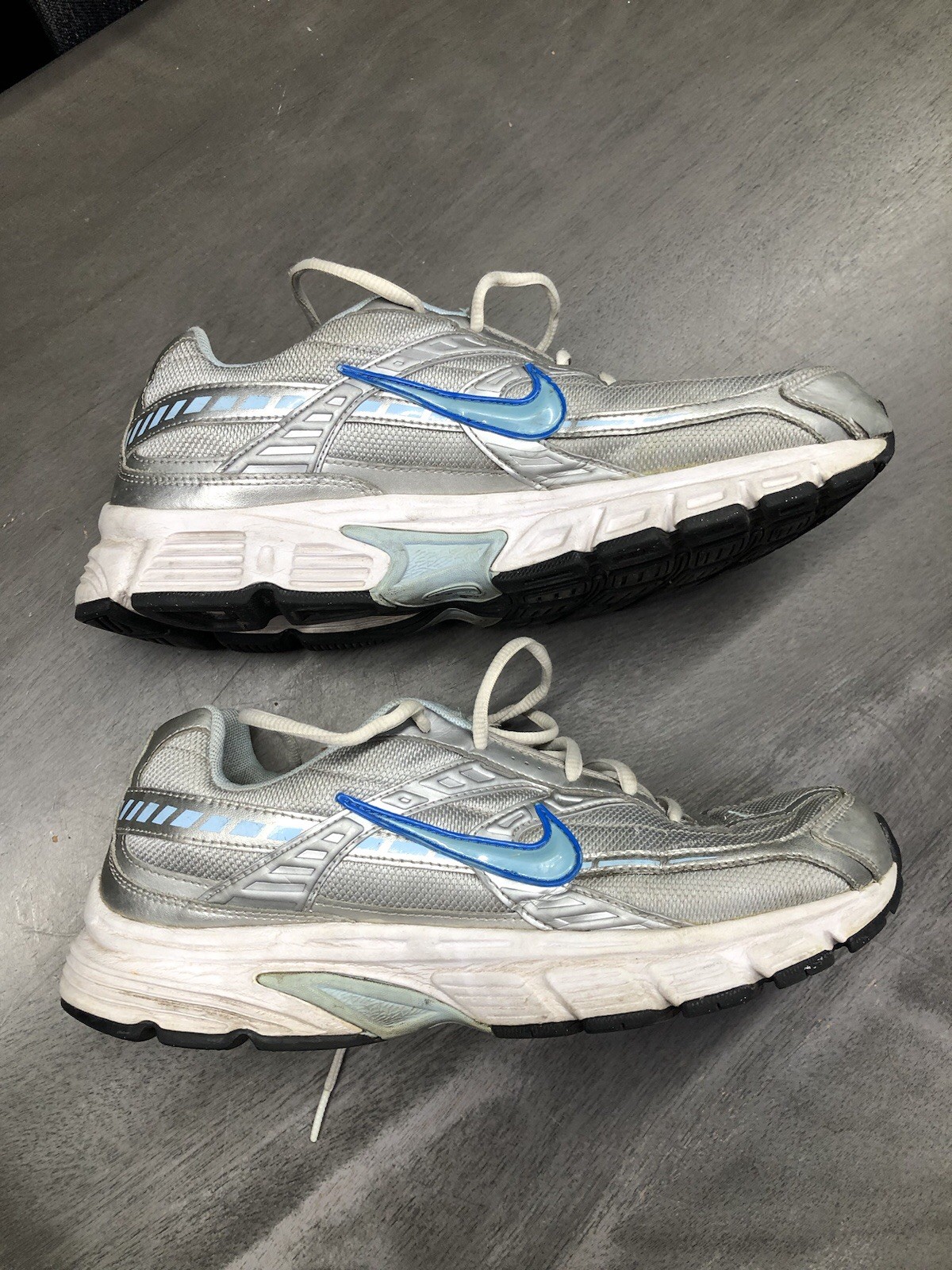 NIKE INITIATOR Women Sz 11 Metallic Silver/Ice Blue-white-cool Grey 395663-001
