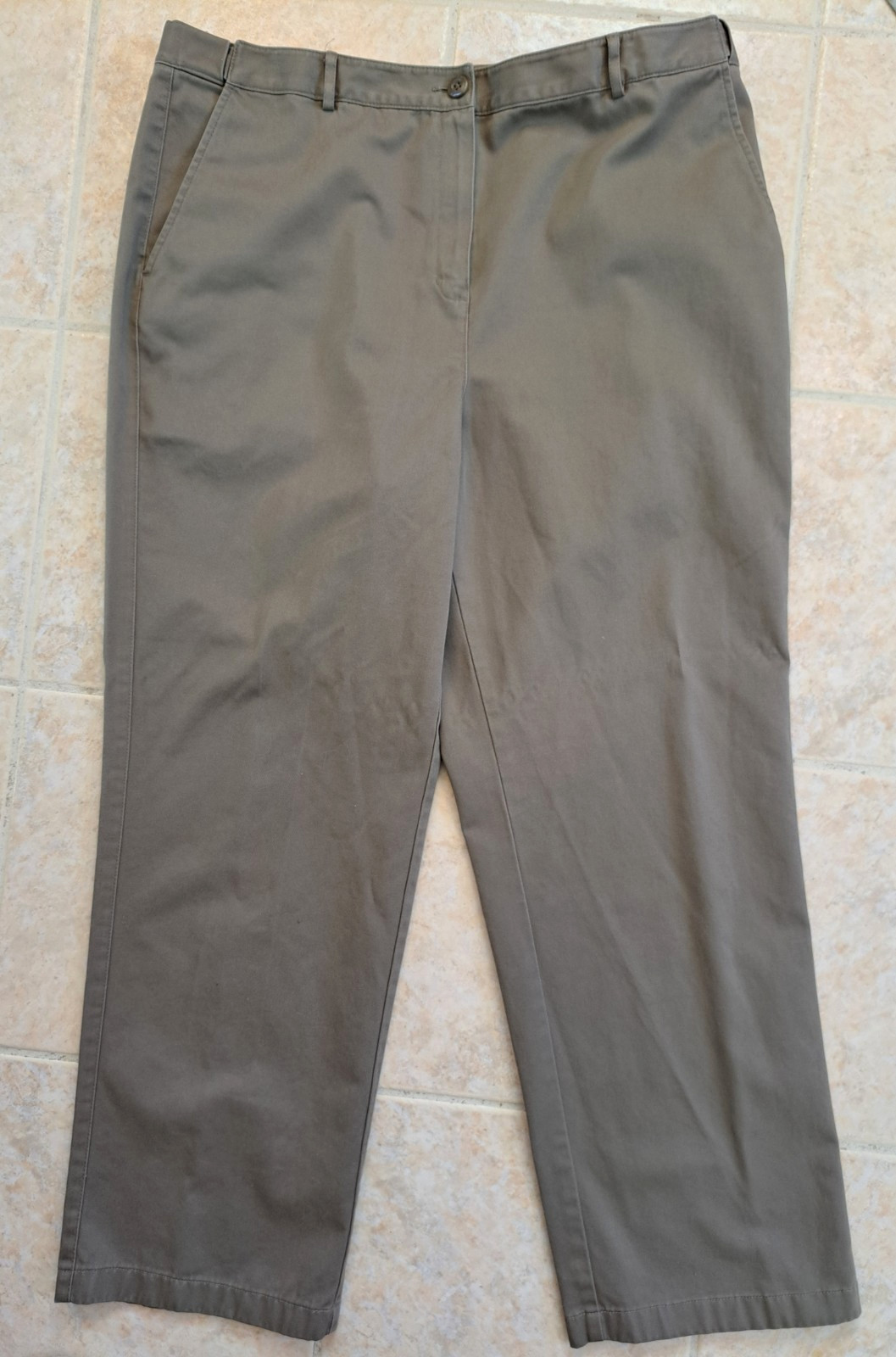 LL Bean Pants Womens 18 Reg Khaki Beige Tan Classic Fit Chino Casual Straight