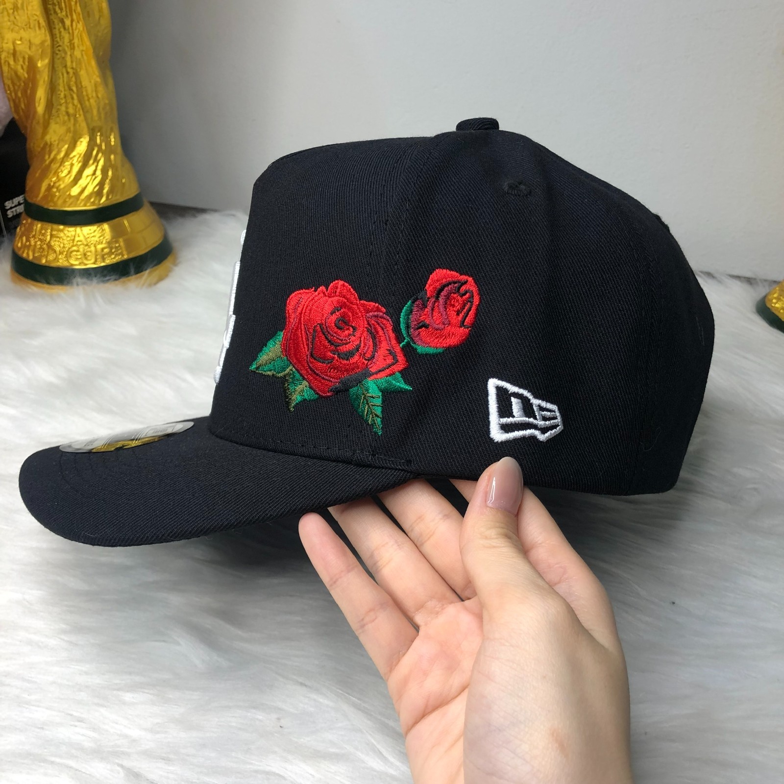 NEW Era 9FORTY LA Dodgers Black Rose Floral Embroidered Adjustable Baseball Cap