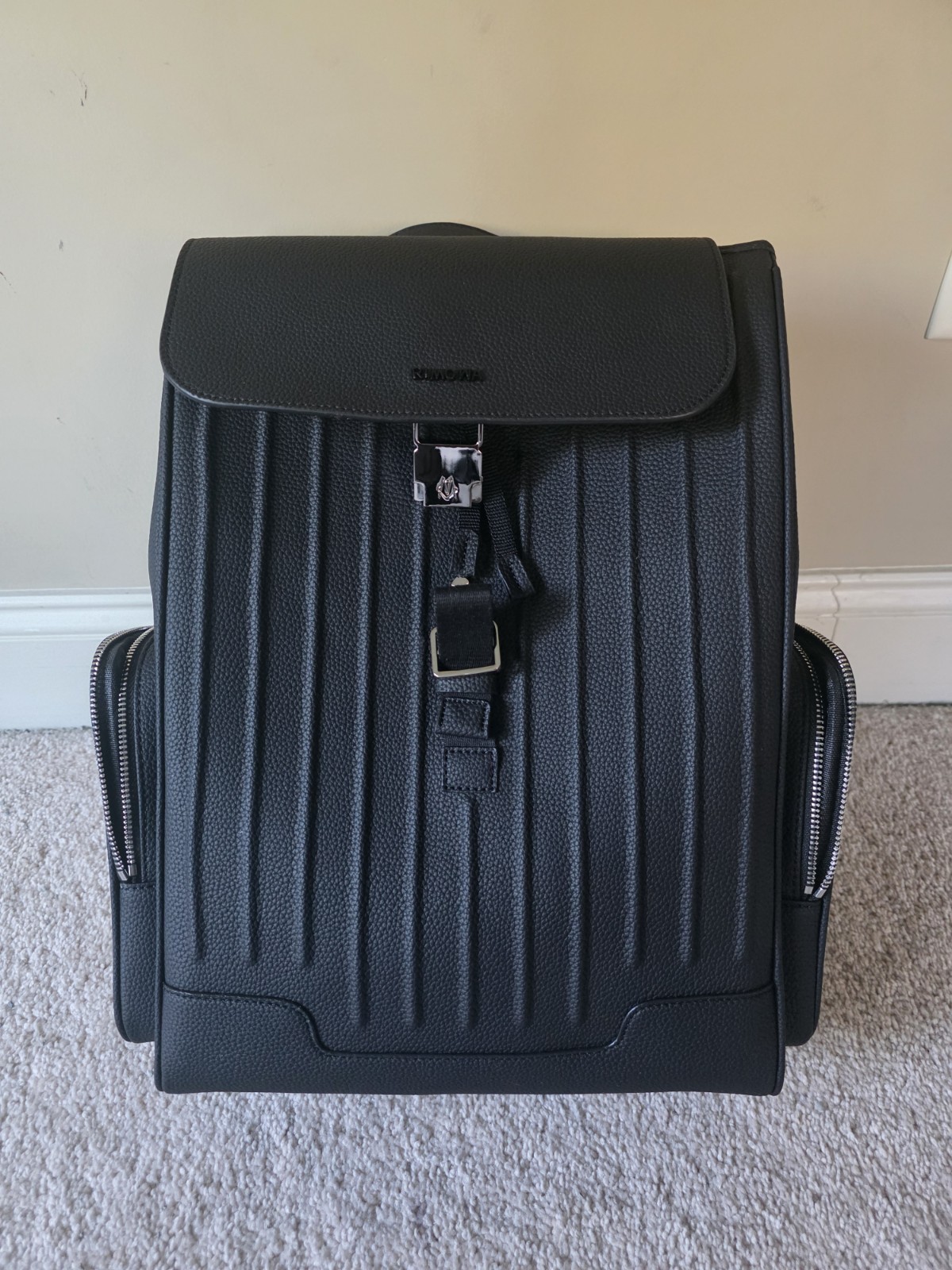 Rimowa Bag – Black Quality Leather Flap Backpack Large – Never Used