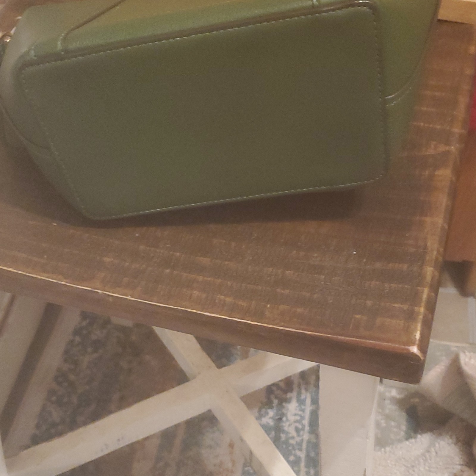 Michael Kors Green Pebbled Satchel Top Handle Bag Magnetic Gold Logo Det Strap