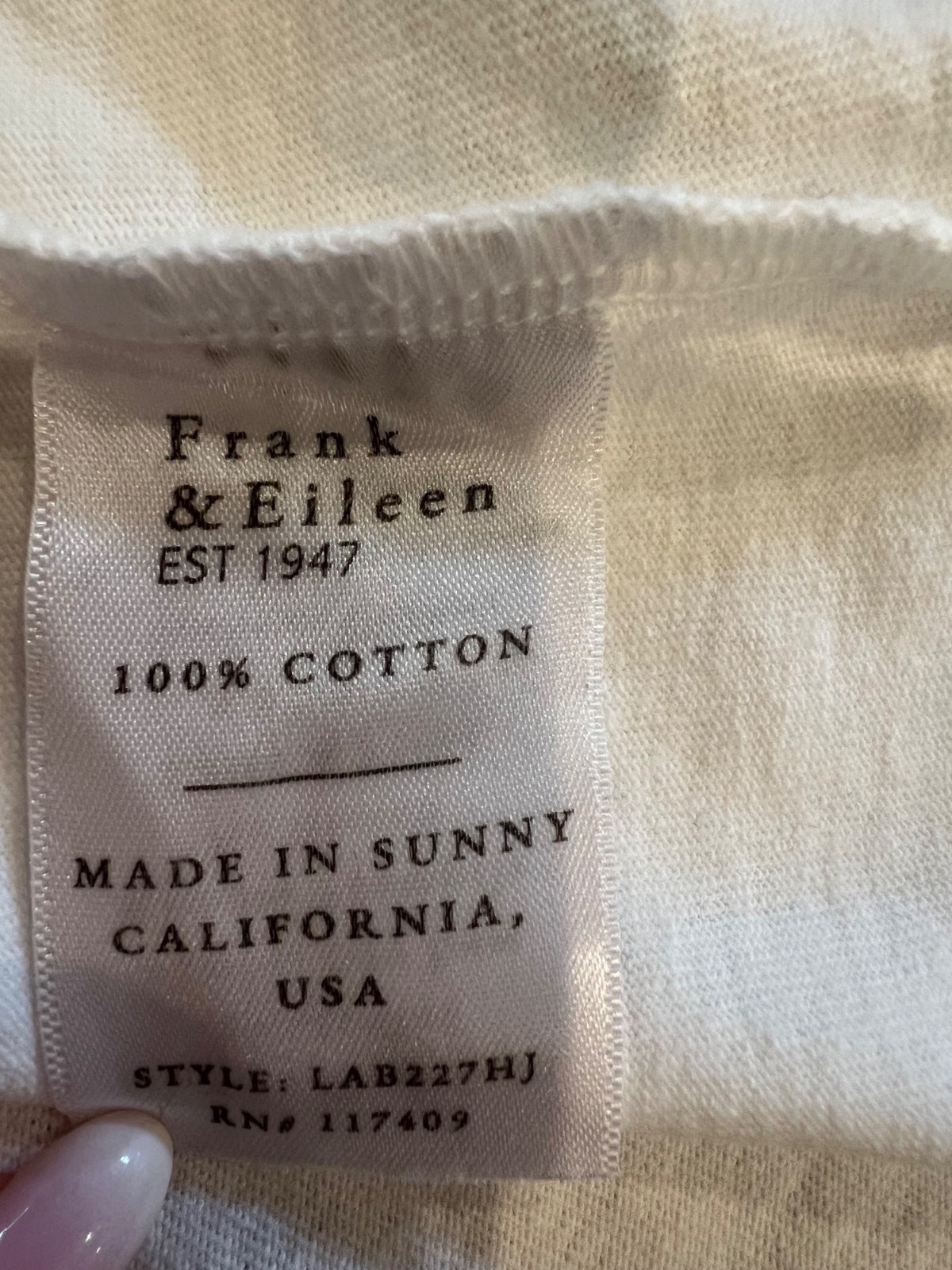 FRANK & EILEEN PATTY Short-Sleeve Popover Henley white top shirt size M