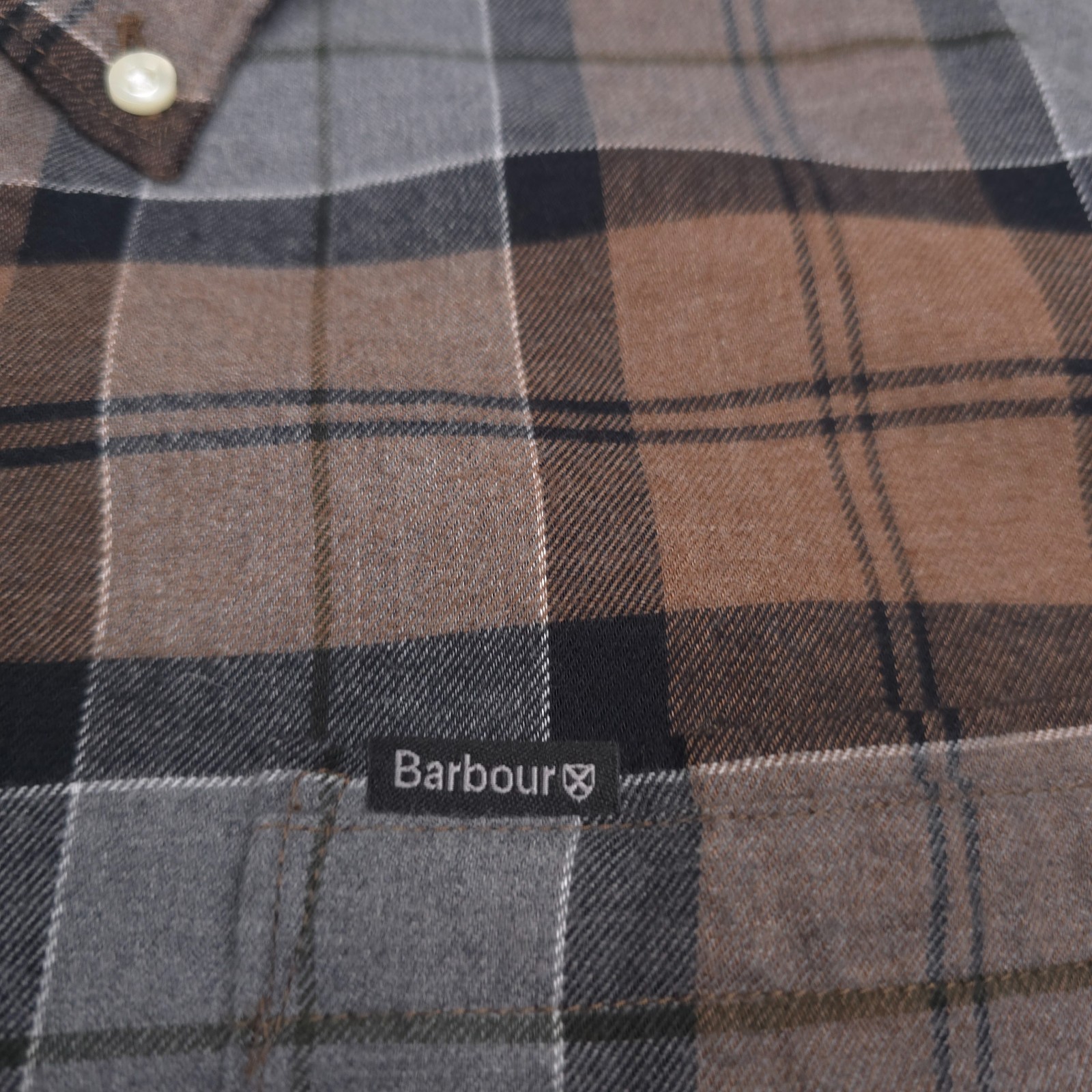$110 Barbour Cedarwood Plaid Rasay Tailored Flannel Shirt Mens Size Small