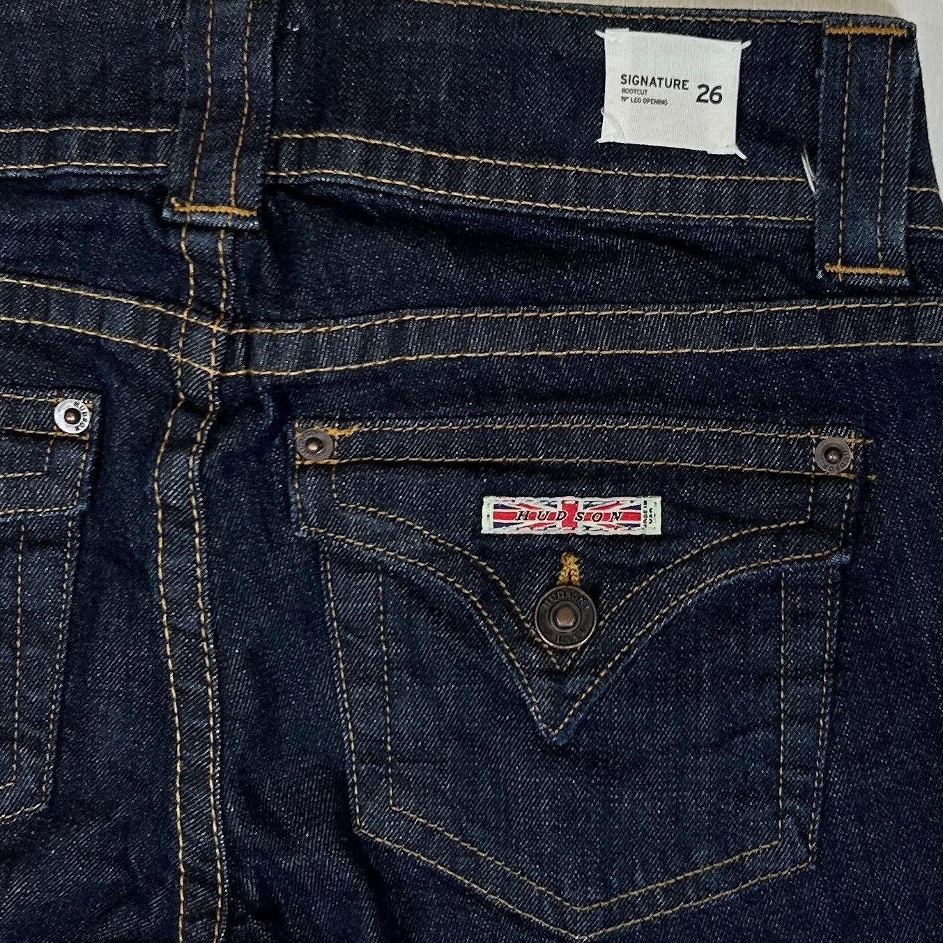 Hudson Signature Bootcut Jeans Dark Wash Flap Pocket Low Rise 28 Made in USA