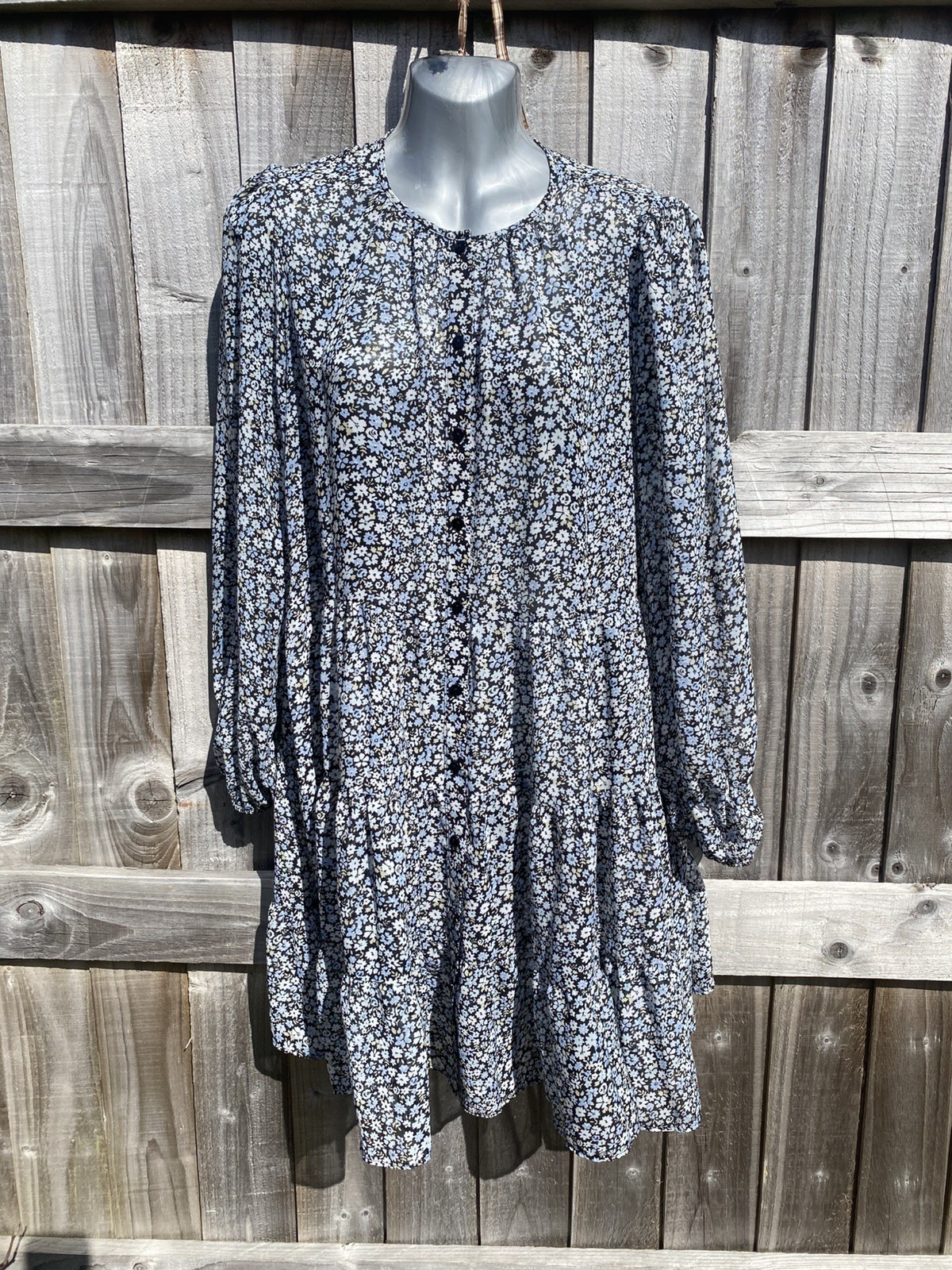 Oversized 8 Pretty Chiffon Type Blue Floral Mix A Line Button Up Tiered Dress🥰