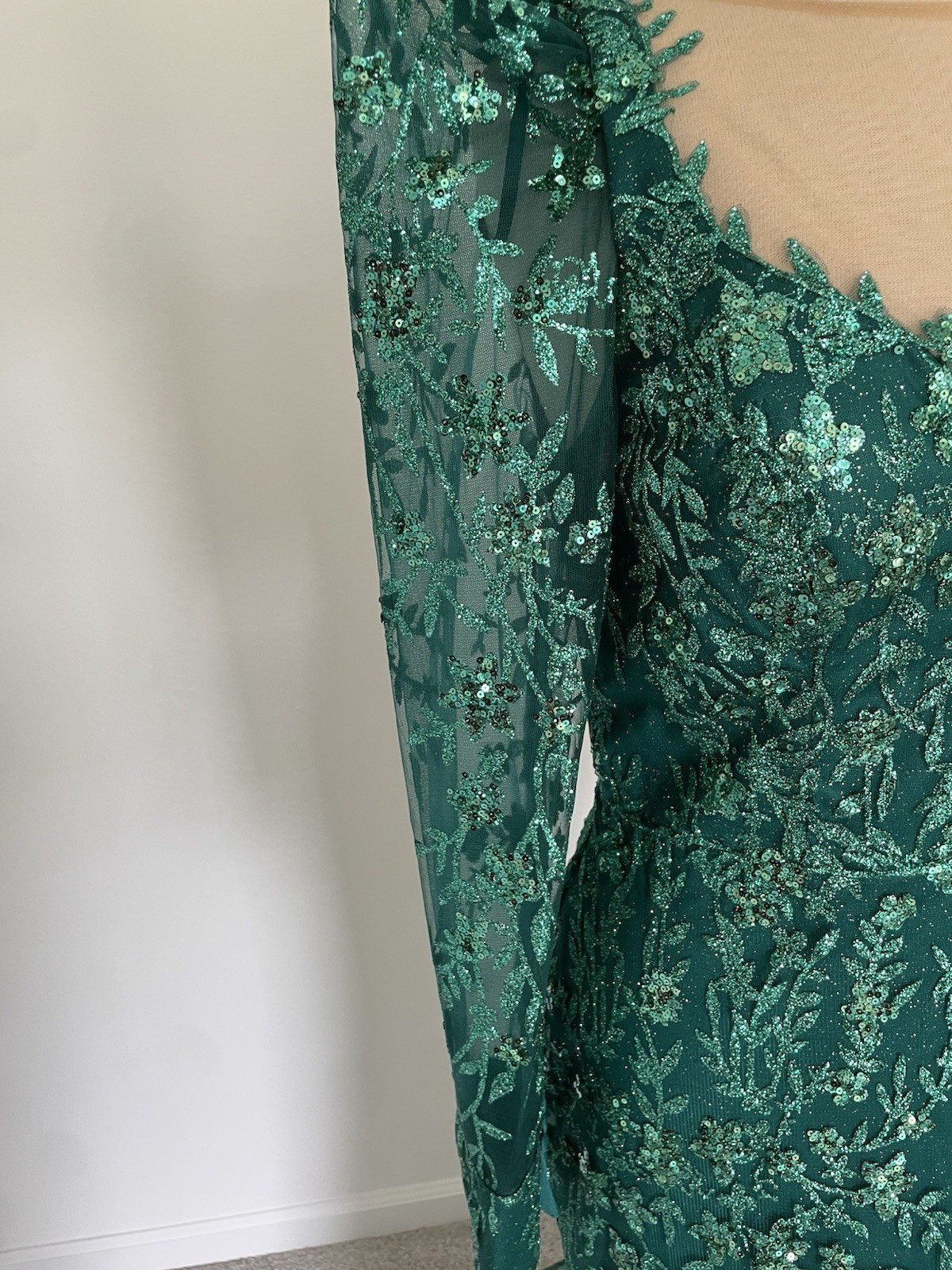 Ladivine by Cinderella Divine CD989 Emerald Sequin Mermaid Maxi Dress Size 12