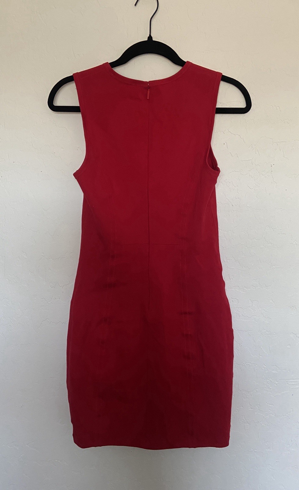 Armani Exchange Women’s S/P/P Red Sleeveless Round Neck Short Sheath Dress Solid