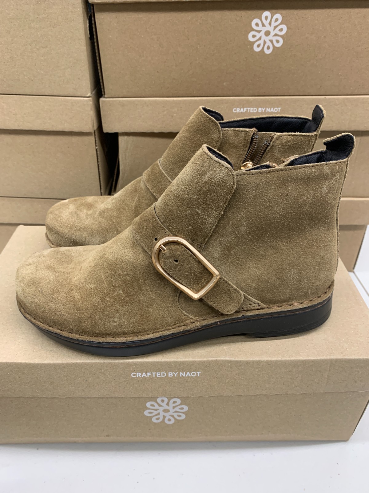 naot Kolmer Bootie Women’s EU 37 38 39 40 41 42 Acorn Suede Ankle Boot