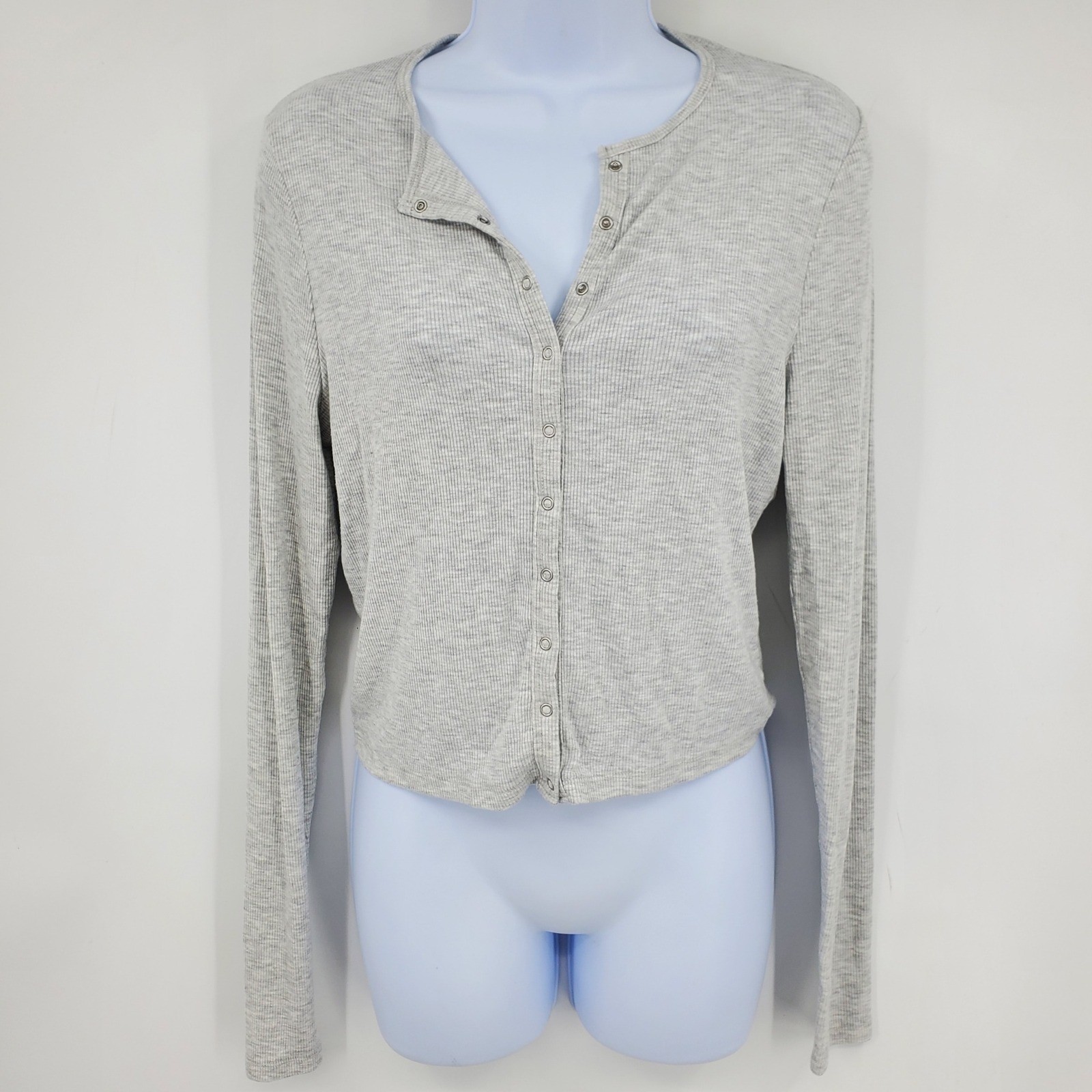 Abercrombie & Fitch A&F Essentials Grey Ribbed Snap Button Cardigan Shirt Medium