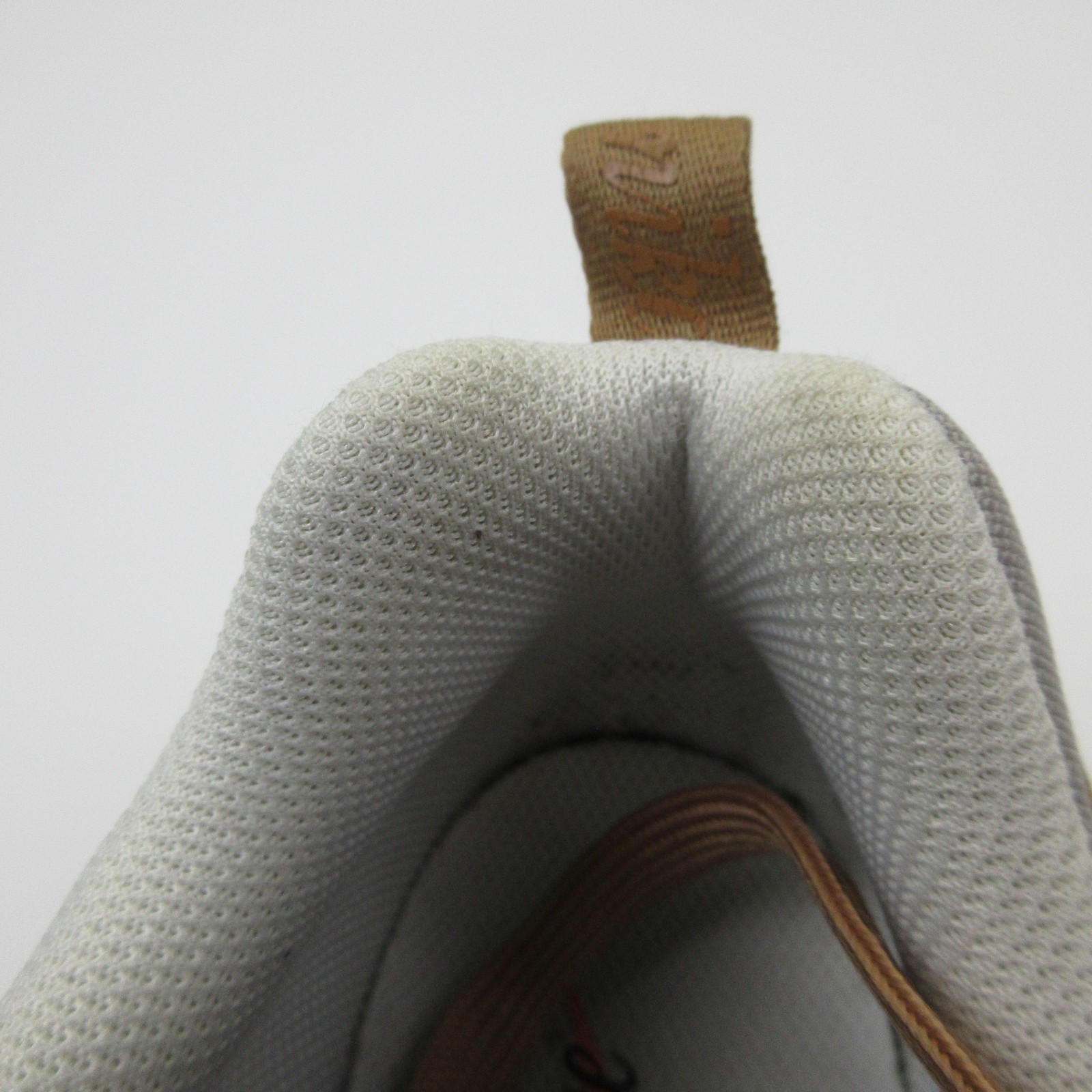 Nike Air Max Dawn Shoes Mens Size 9 Tan Gray Orange Running Sneakers DM0013-700