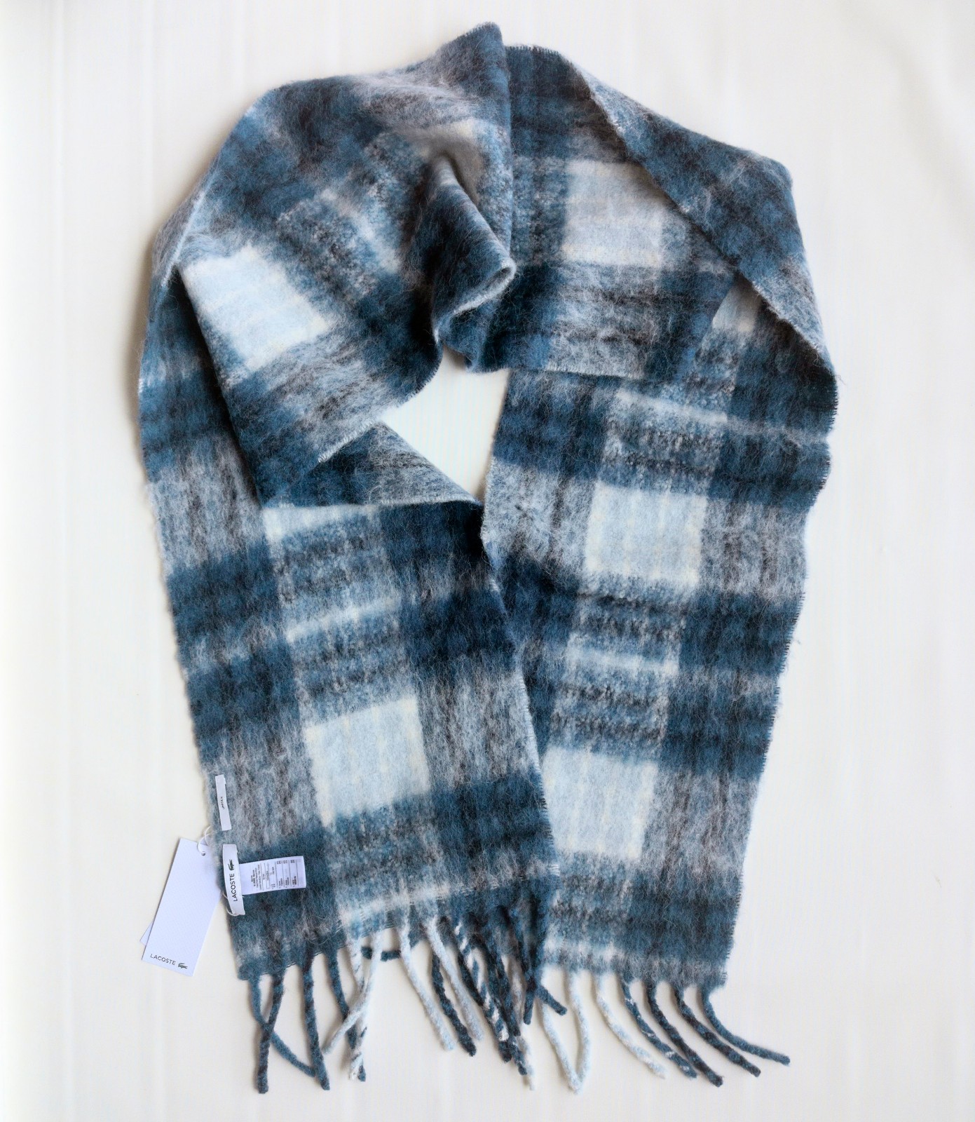 NP~$130 Lacoste Alpaca Scarf, Soft, Thick, Hairy! checked blue grey, warm scarf