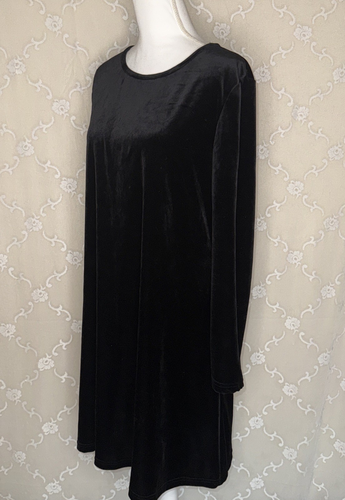Vintage Coco Bianco Black Opaque Stretch Velvet Fit & Flare Dress Size 16 Goth