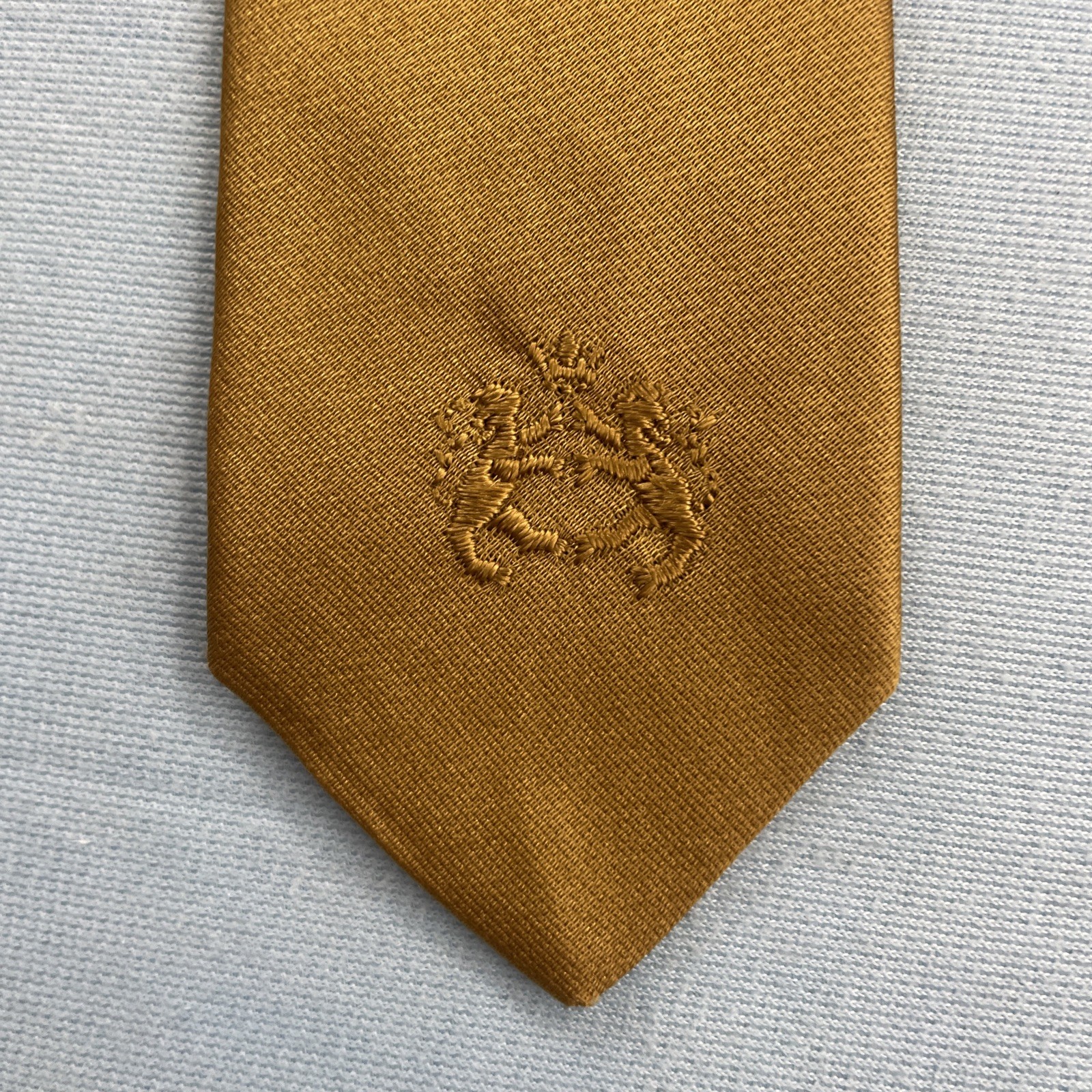 vtg 40s 50s 60s Silk Skiny Tie Diener’s CA MCM Deco Crest Crown Gold Yellow 2×53