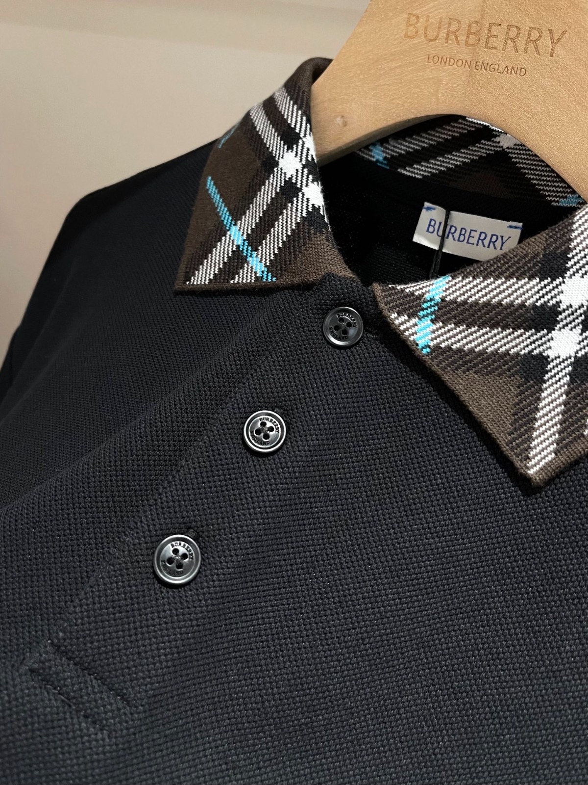 BURBERRY Polo Shirt Medium Black New With Tags White/Black/Green