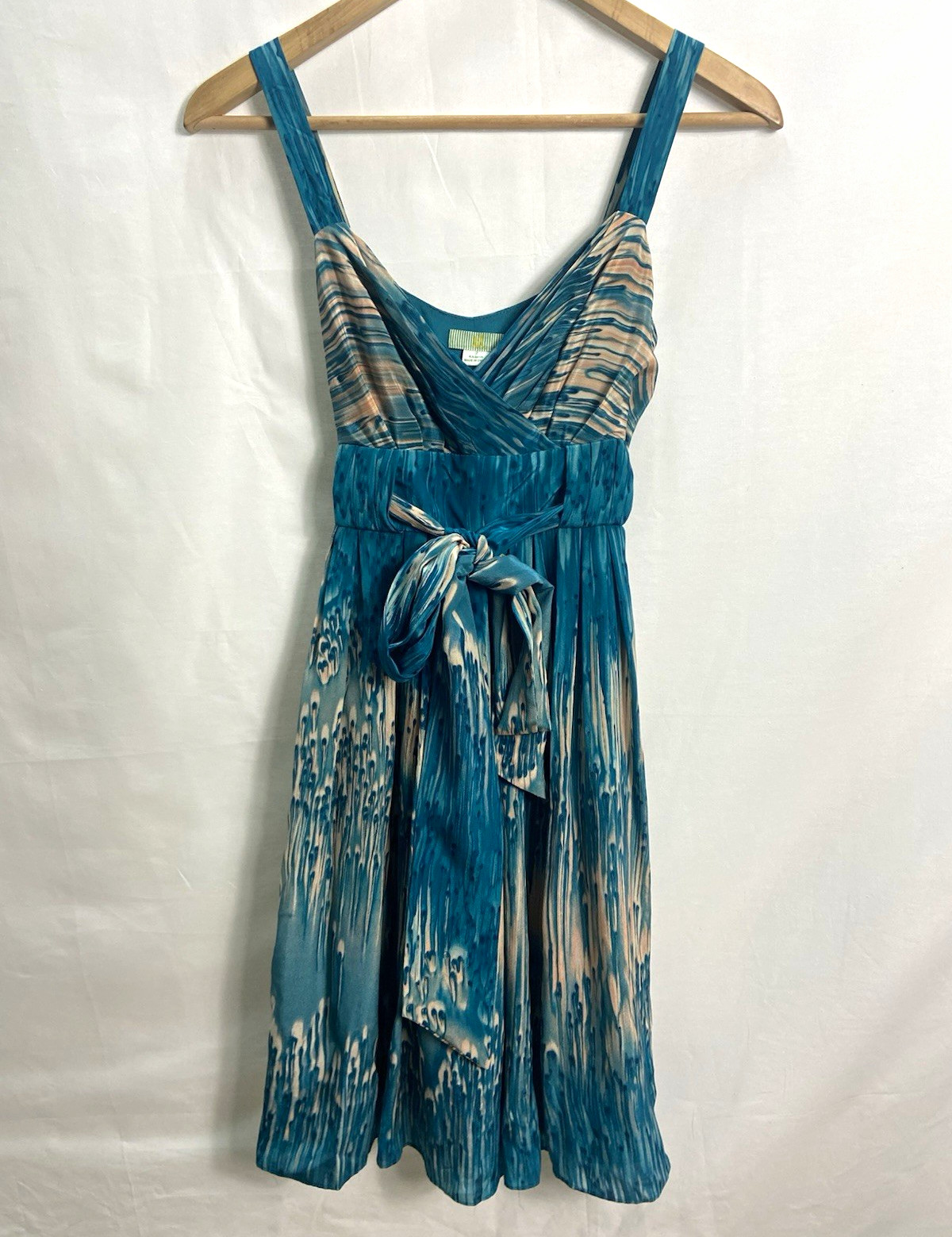 Anthropologie Lil women’s 2 Blue Beige Abstract V-Neck Strappy silk dress