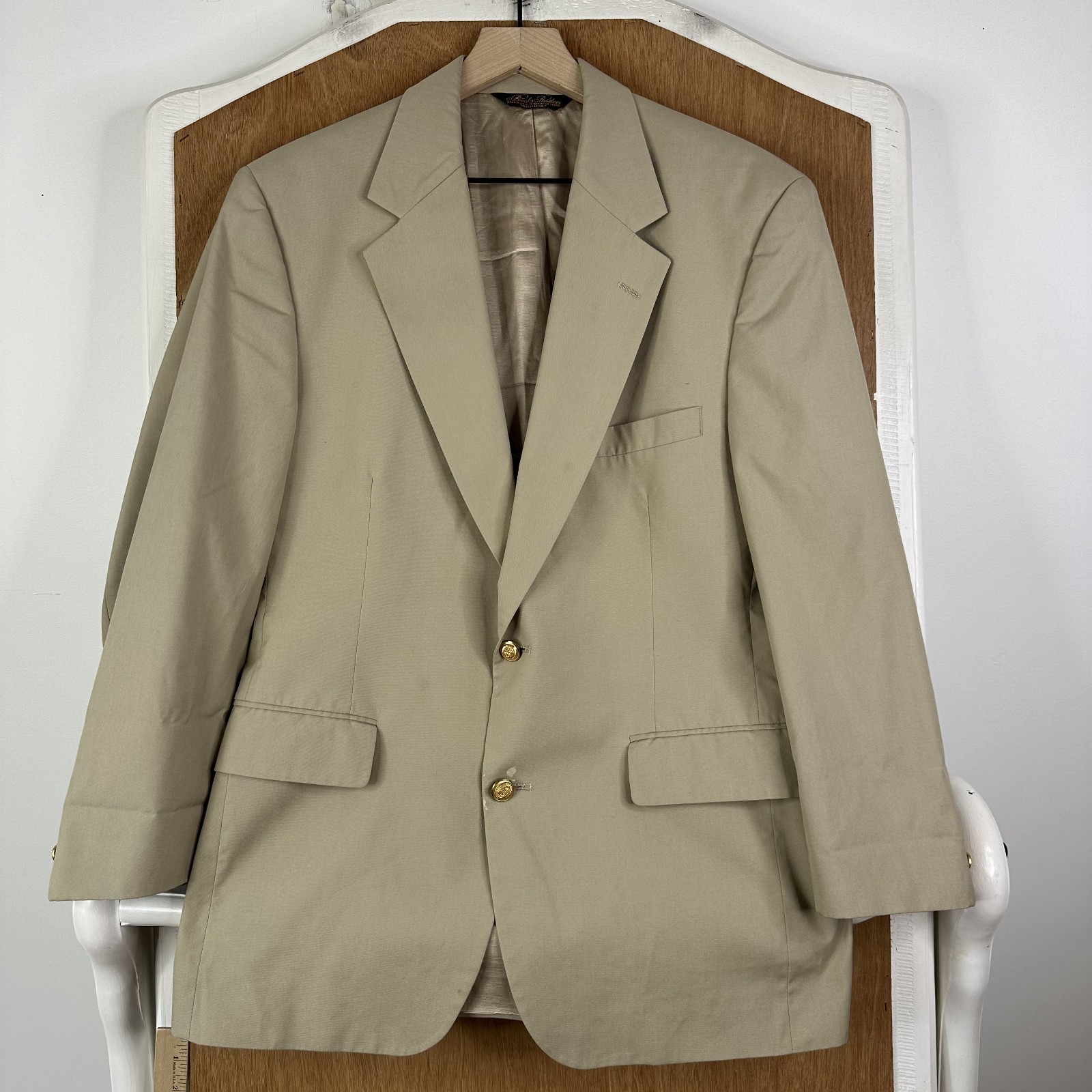Brooks Brothers Blazer Mens 42R Tan 2 Button Gold Accents Wool Canvased Jacket