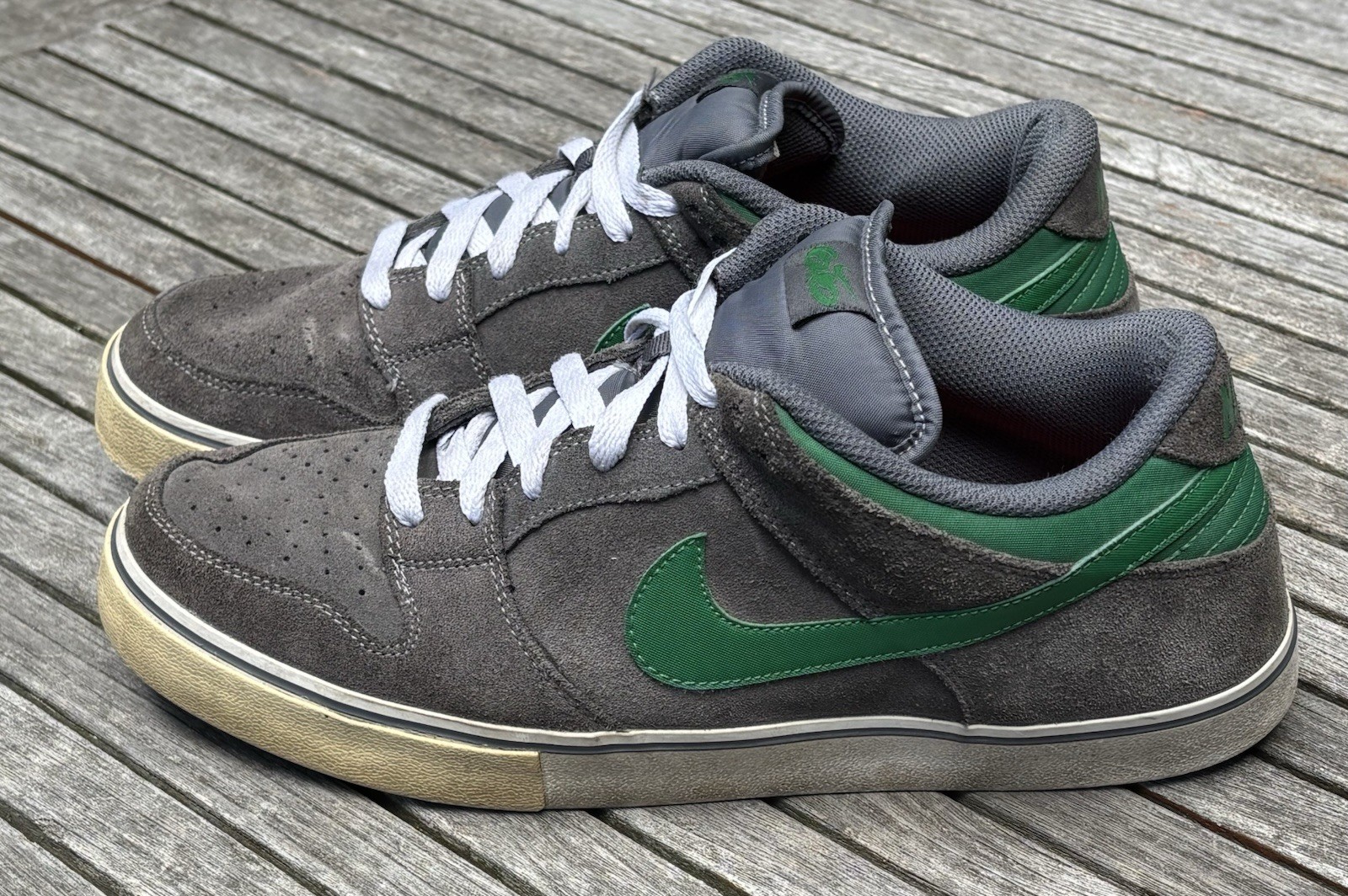Nike Dunk Low 6.0 LR Grey Green 487925-031 Mens 11.5 Rare Skate Shoes Cushion