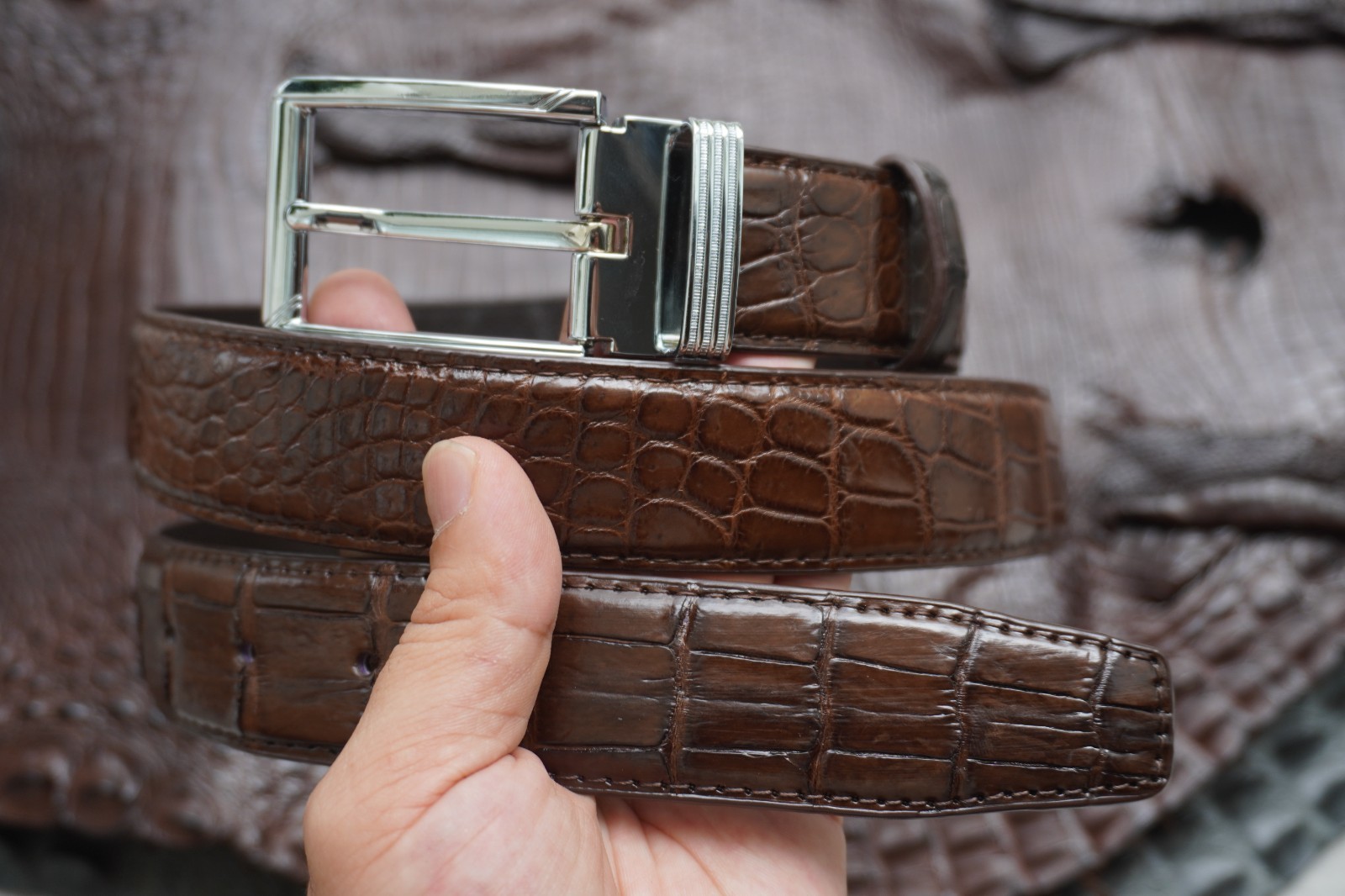 W 1.3 inch – Brown Genuine Crocodile Belly Leather Skin Men’s Belt #Q16