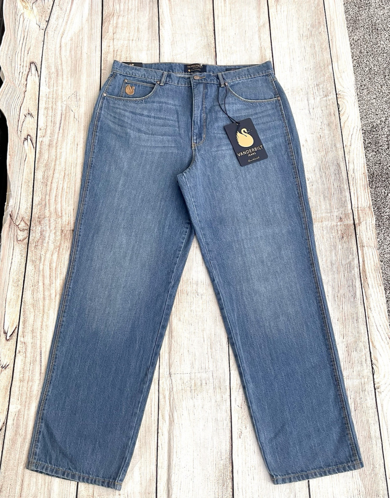 NWT VANDERBILT Nico High Rise Straight Leg Jeans Size 32/14 100%Cotton