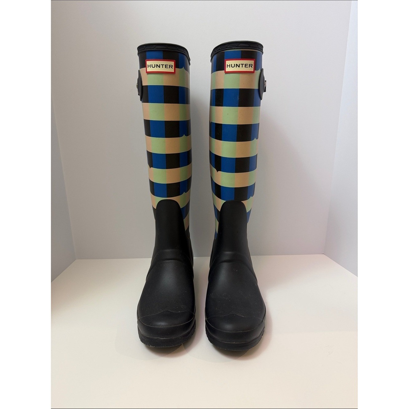 Hunter Checkered Tall Rain Boots – Black, Blue & Beige Size 9